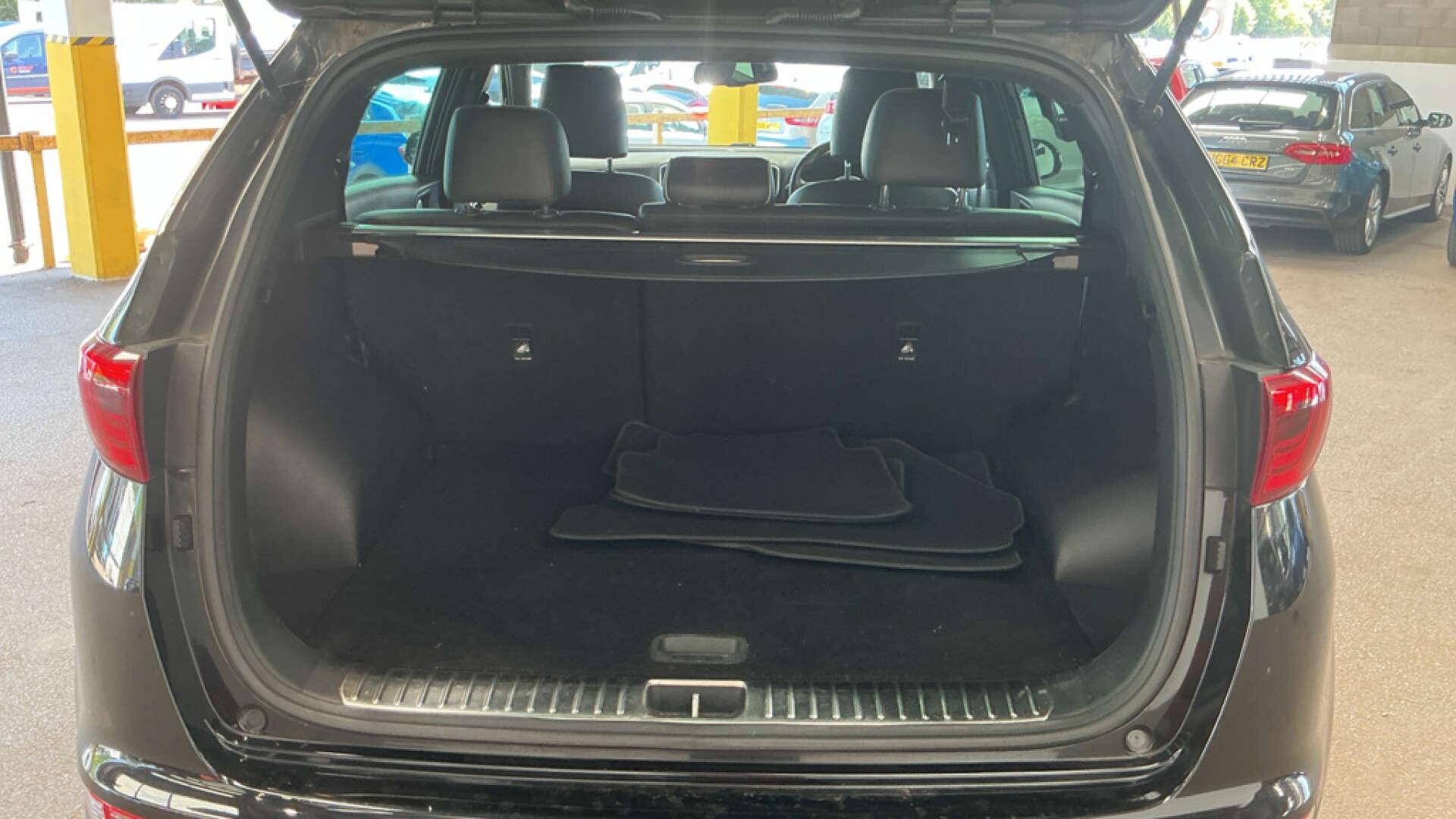 Kia Sportage view 8