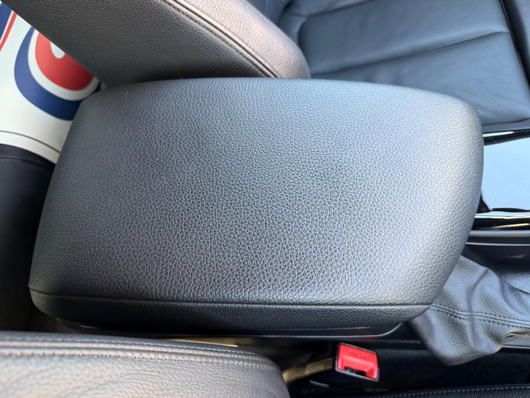 BMW 1 Series view 44