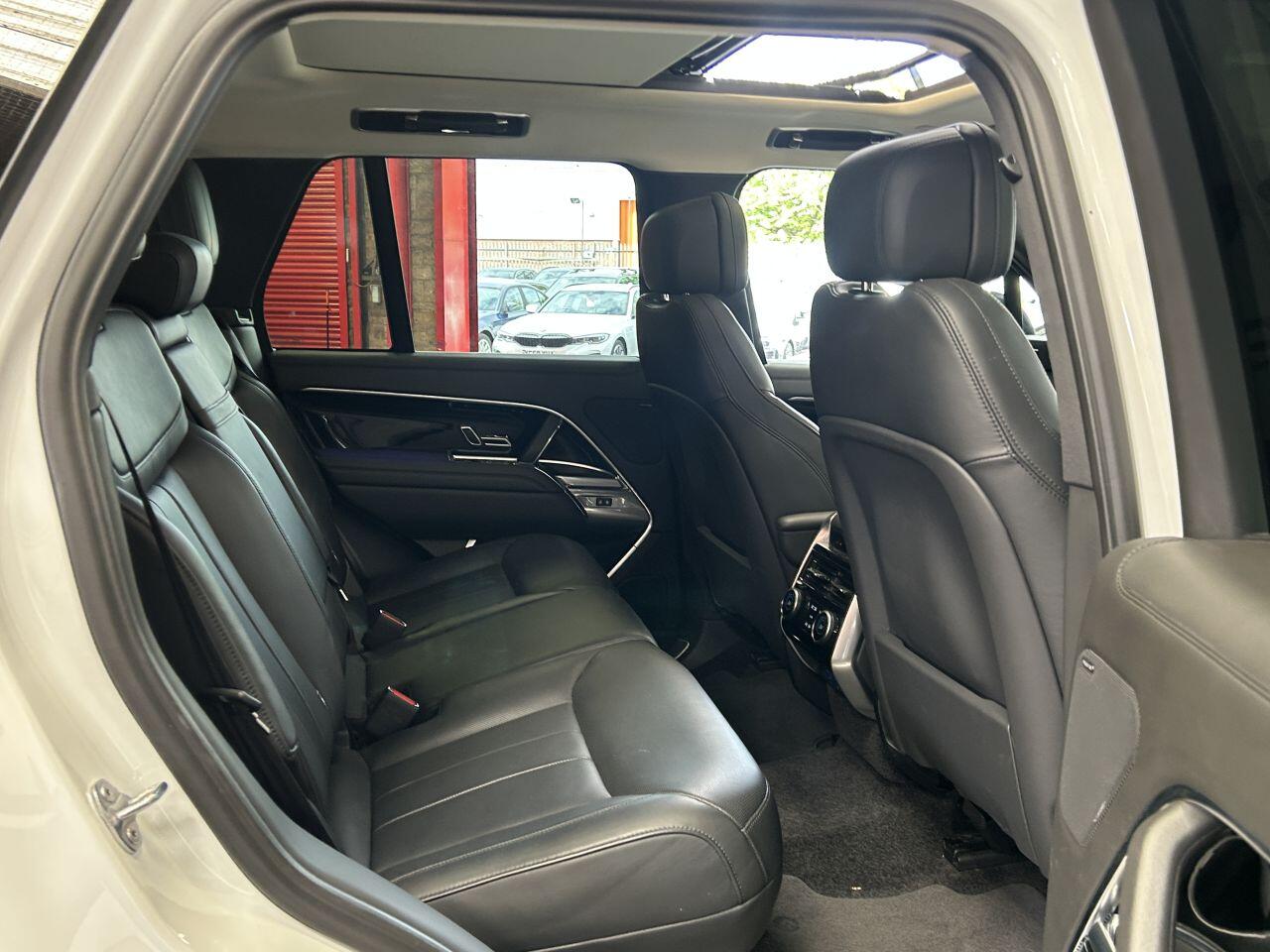 Land Rover Range Rover view 72