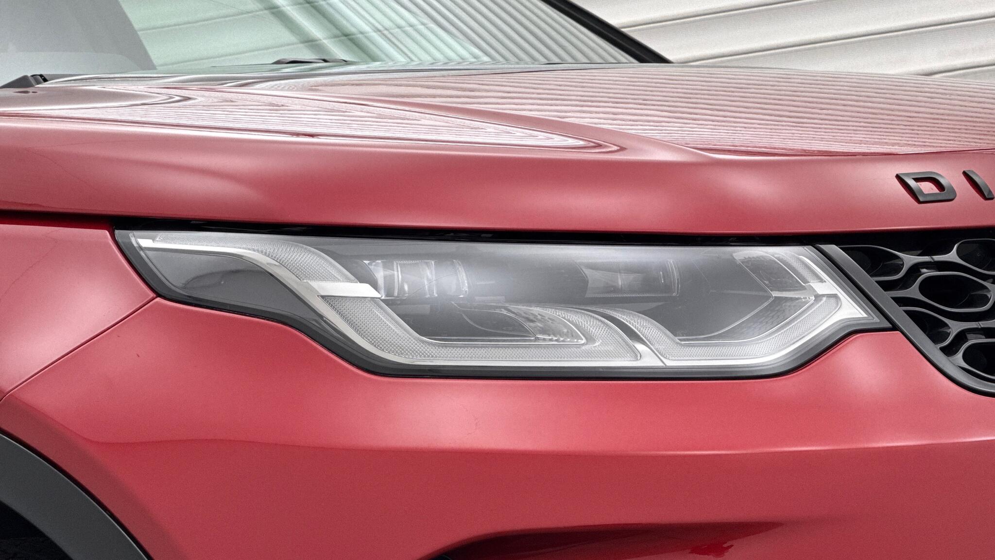 Land Rover Discovery Sport view 17