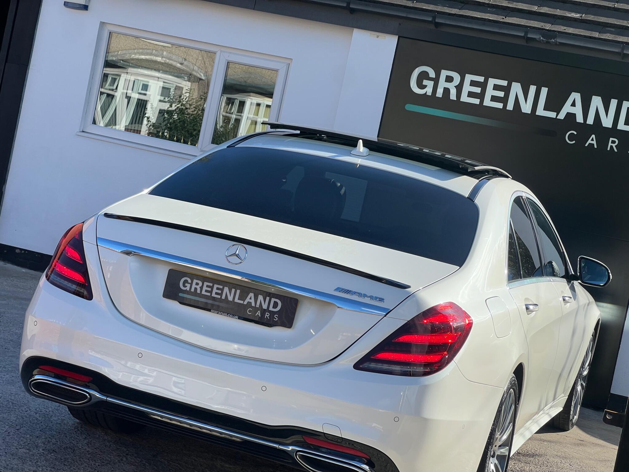 Mercedes-Benz S-Class view 18