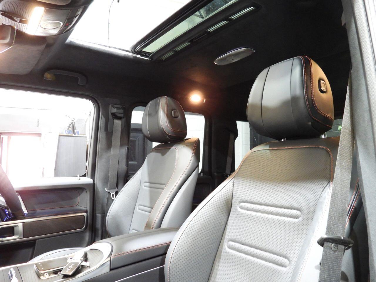 Mercedes-Benz G Class view 16