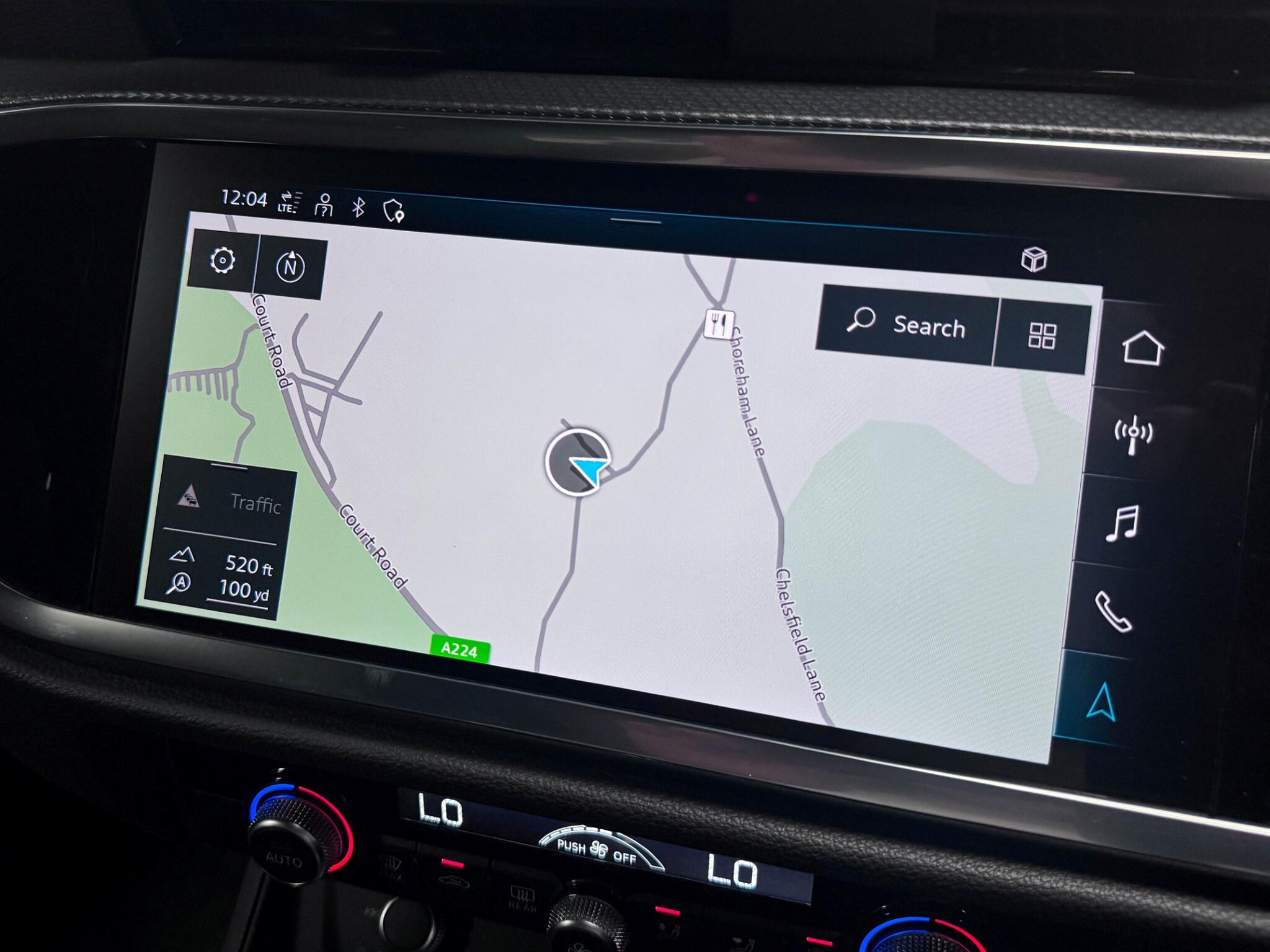 Audi Q3 view 41