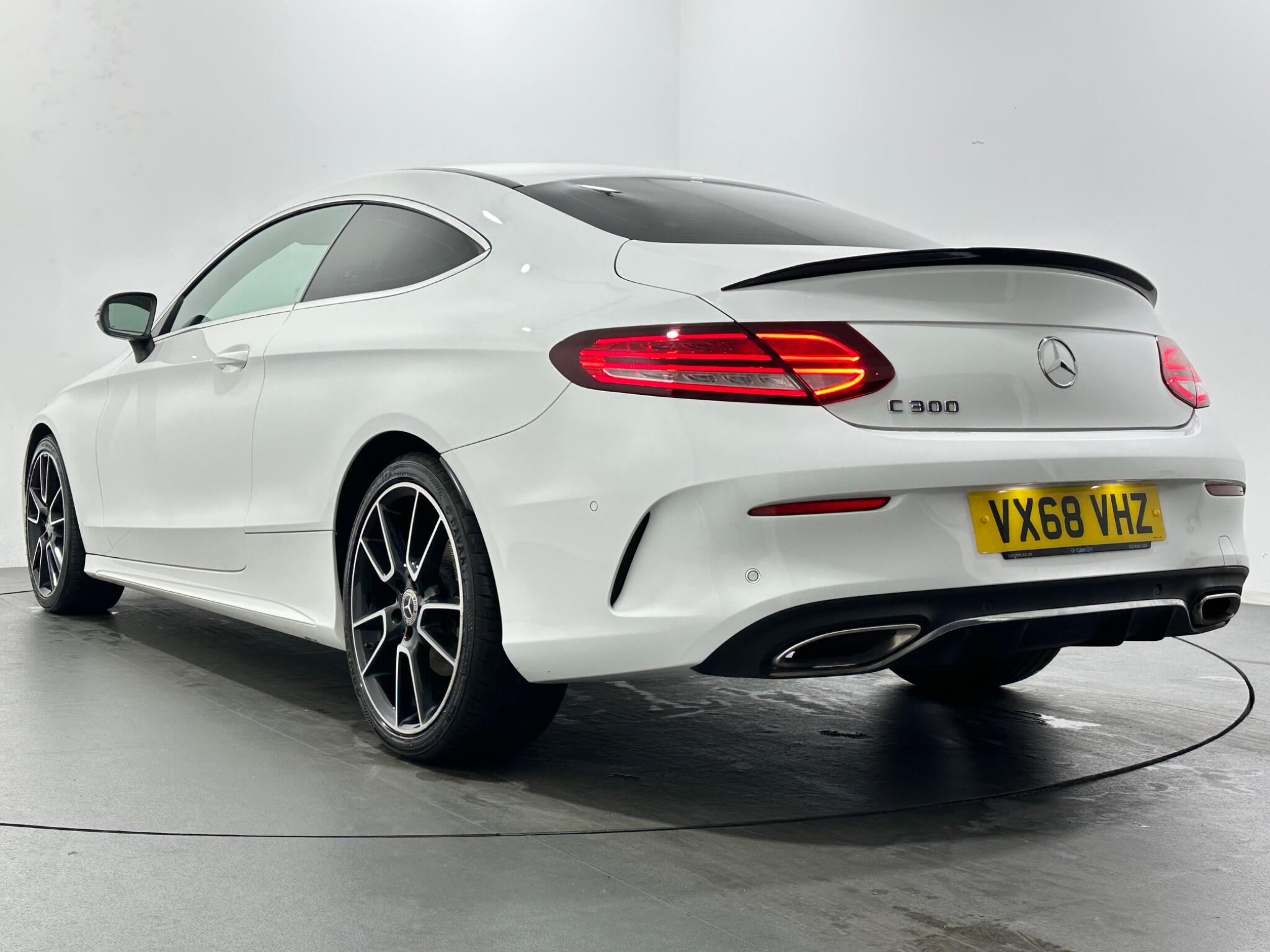 Mercedes-Benz C-Class view 46