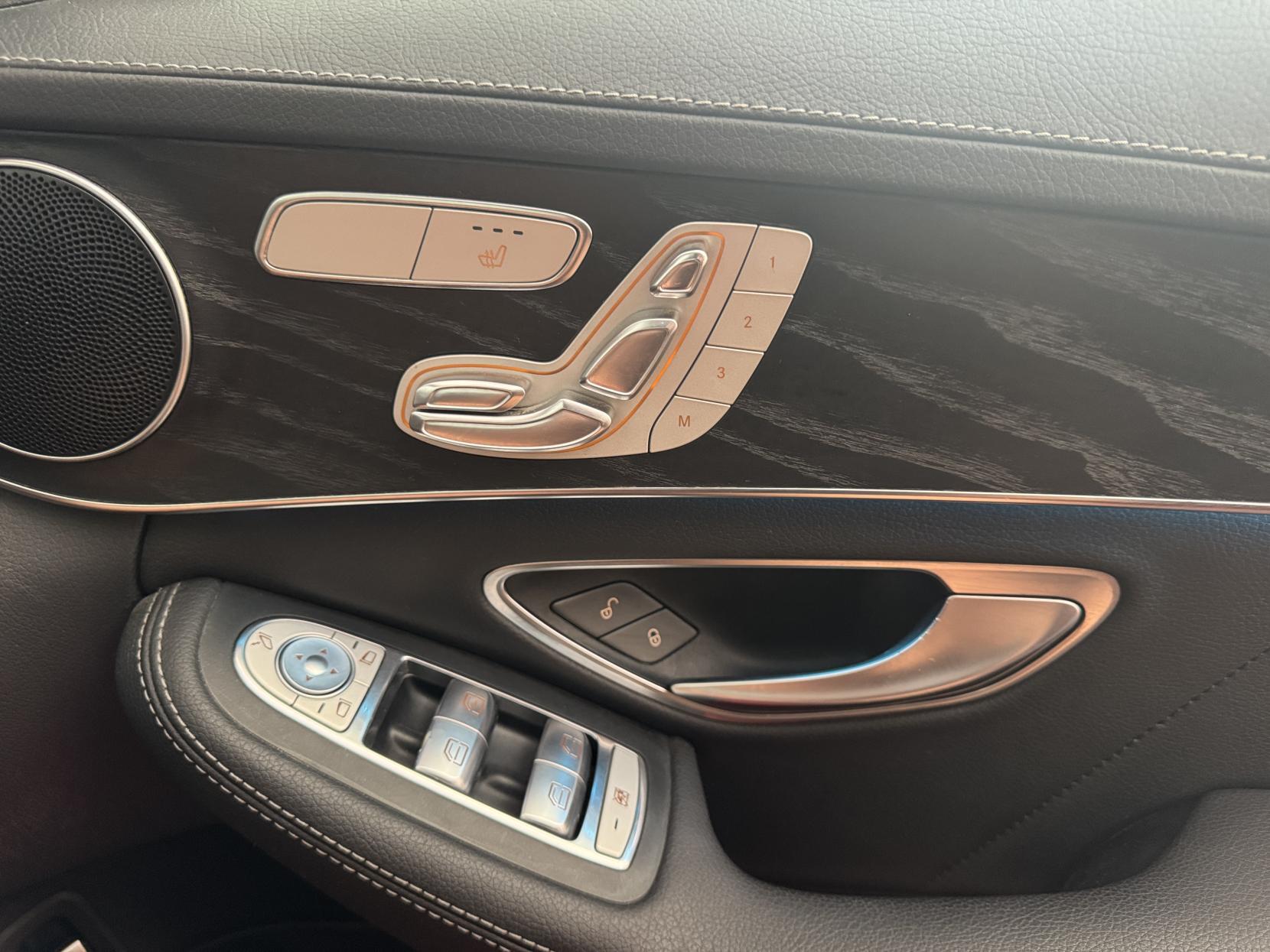 Mercedes-Benz C Class view 68