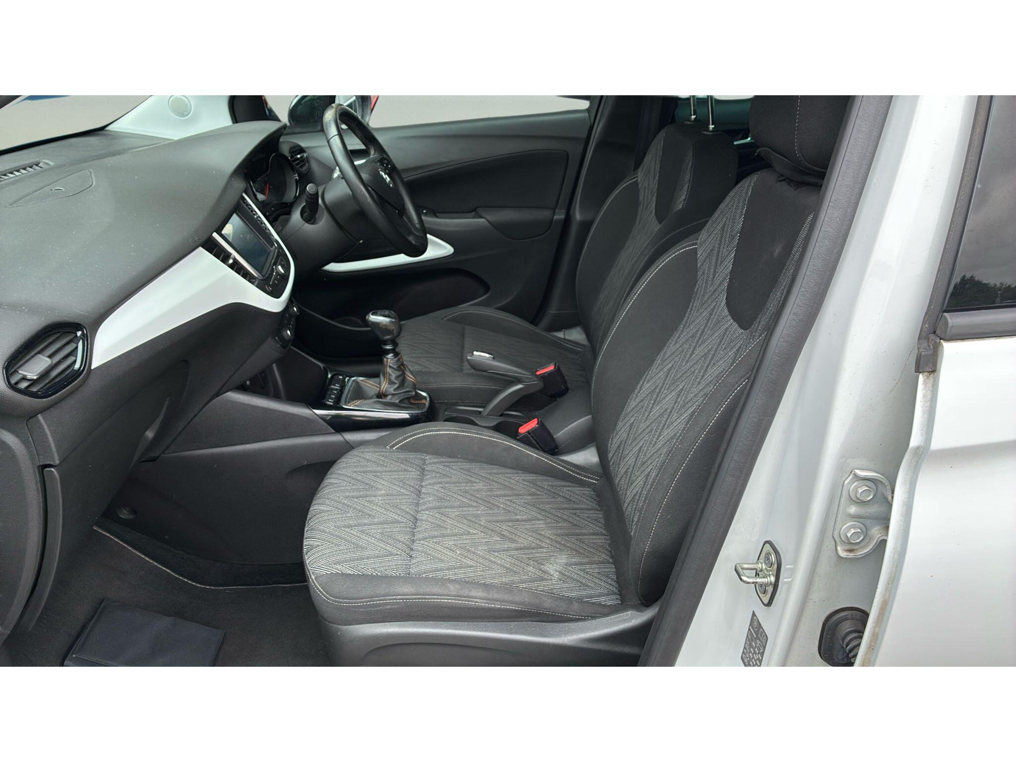 Vauxhall Crossland X view 7