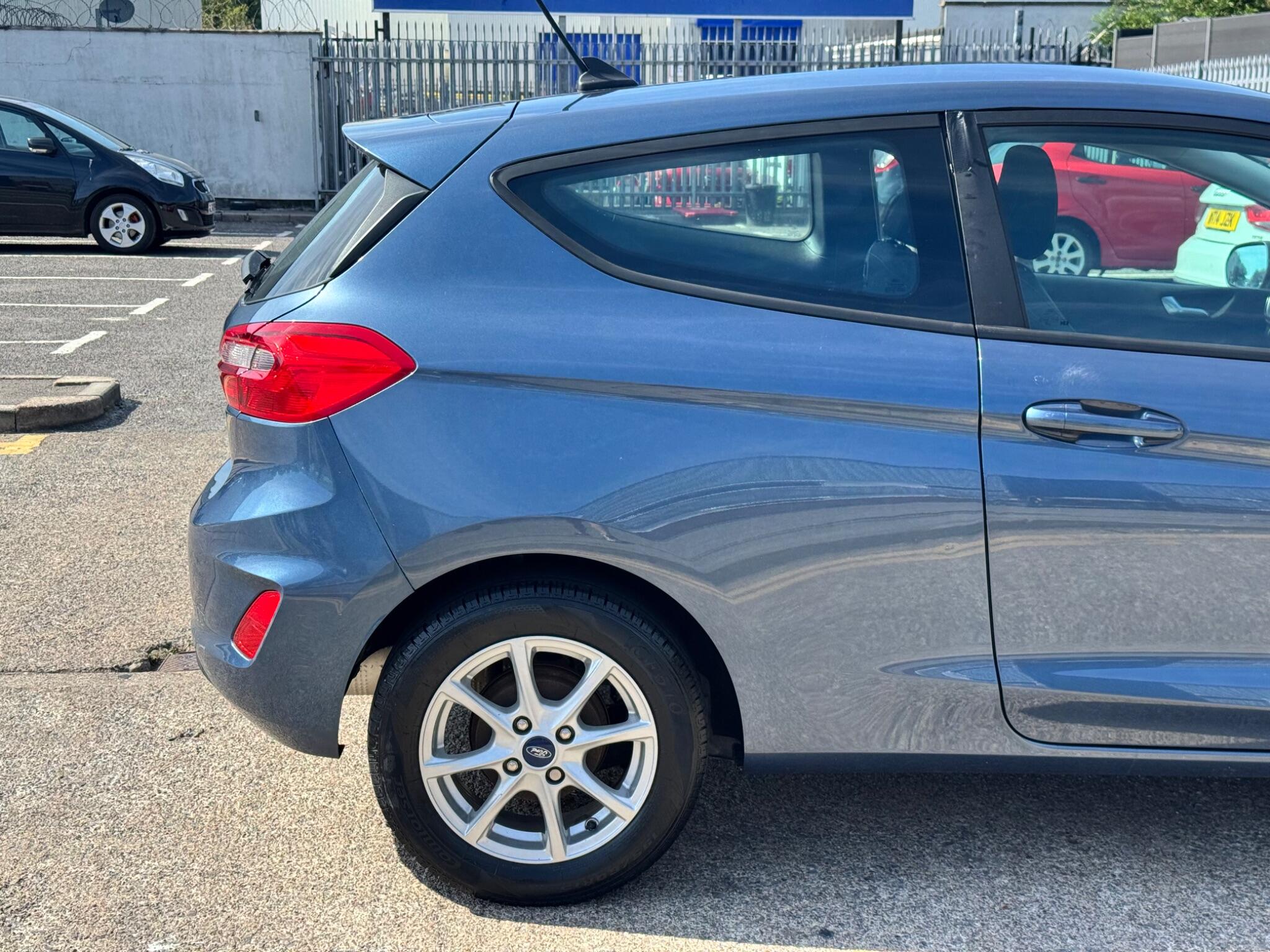 Ford Fiesta view 26