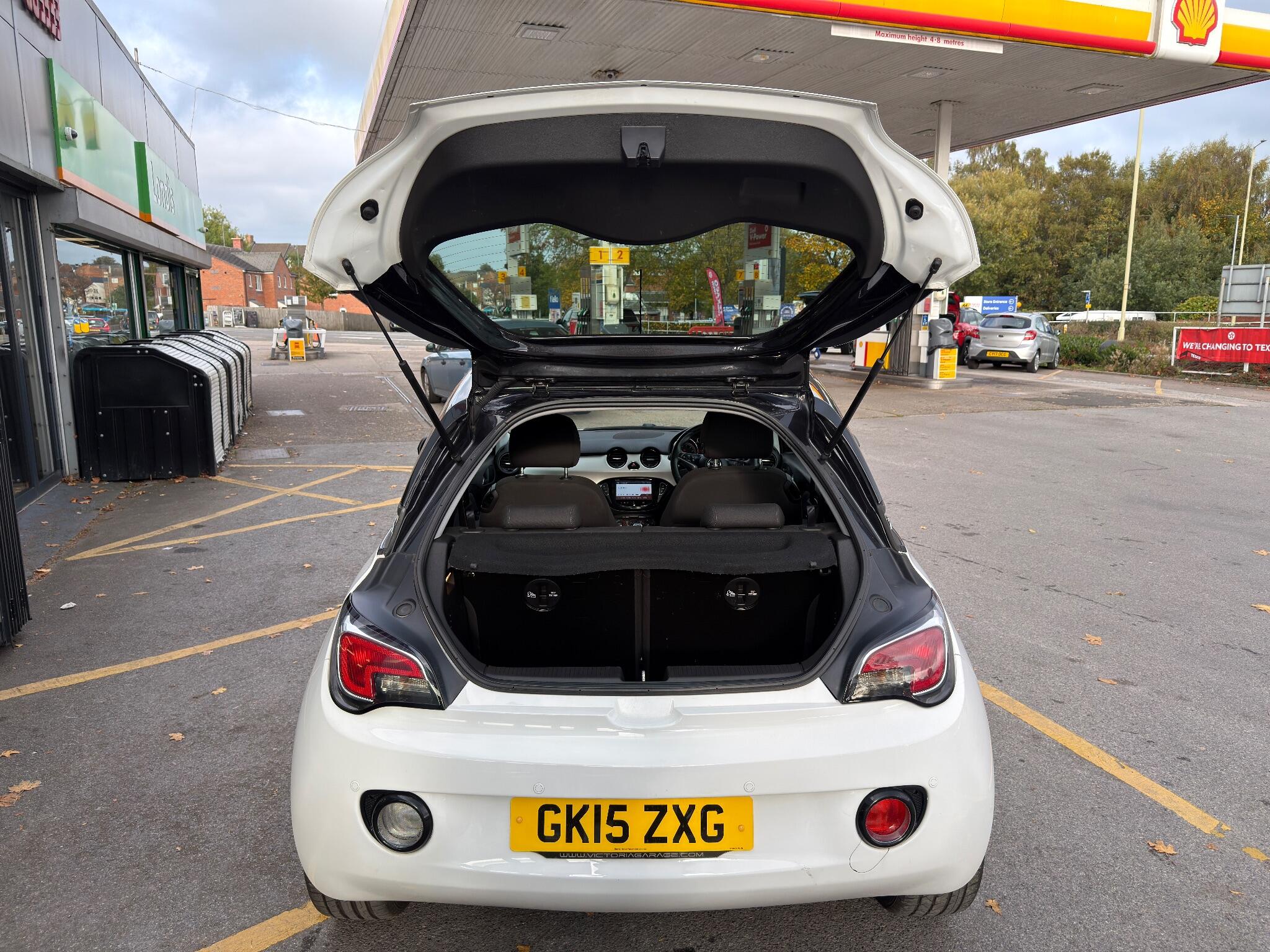 2015 Vauxhall ADAM image 25