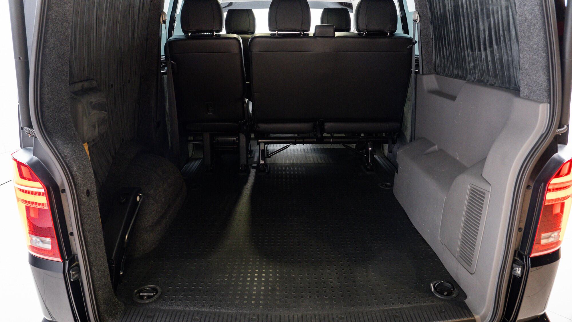 Volkswagen Transporter view 46