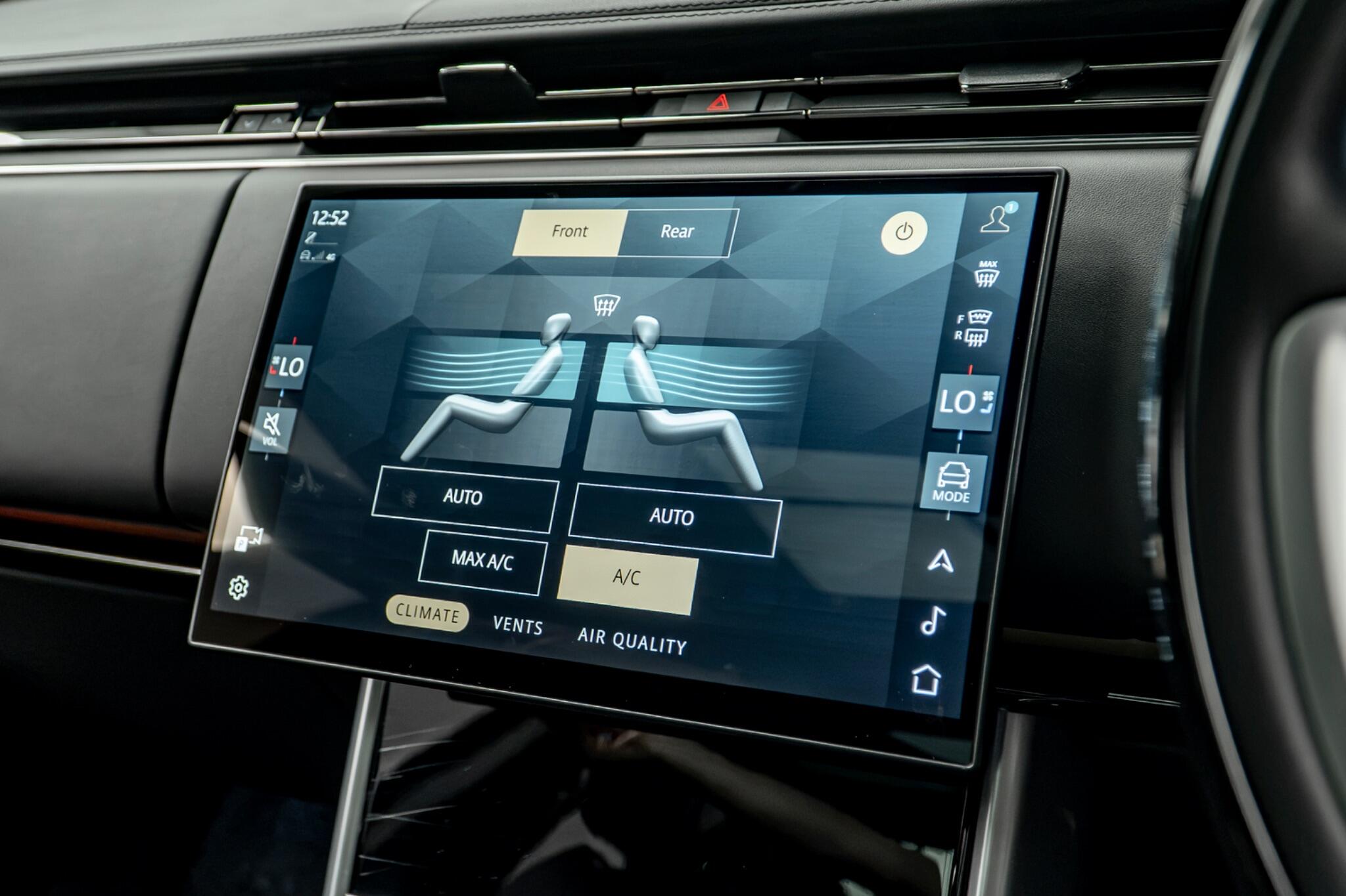 Land Rover Range Rover view 30
