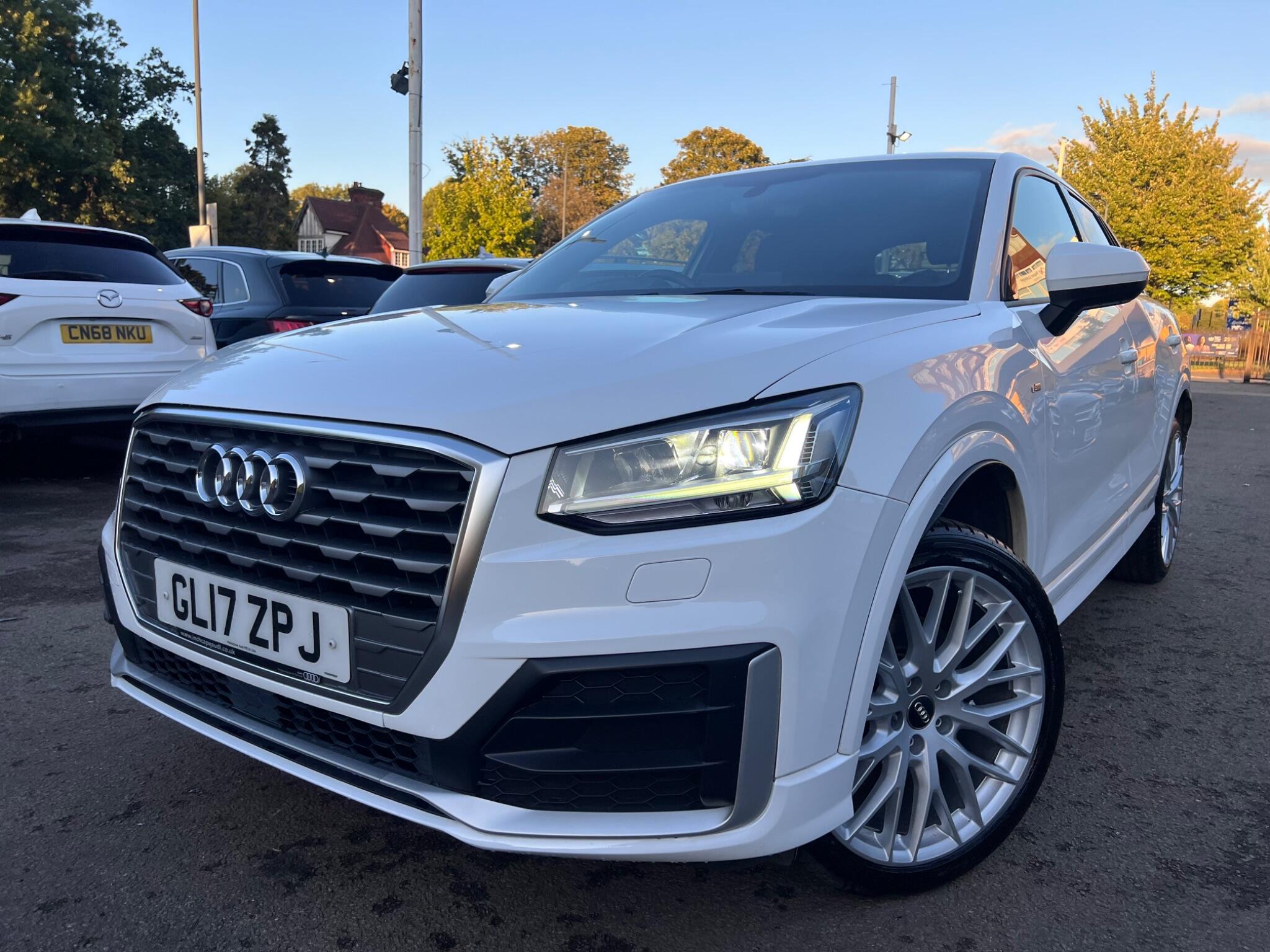 Audi Q2 view 4
