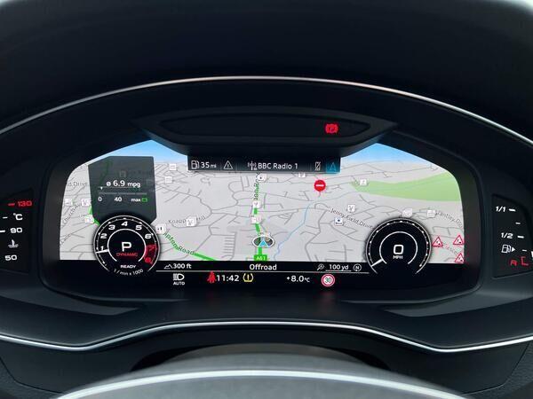 Audi RS6 Avant view 28