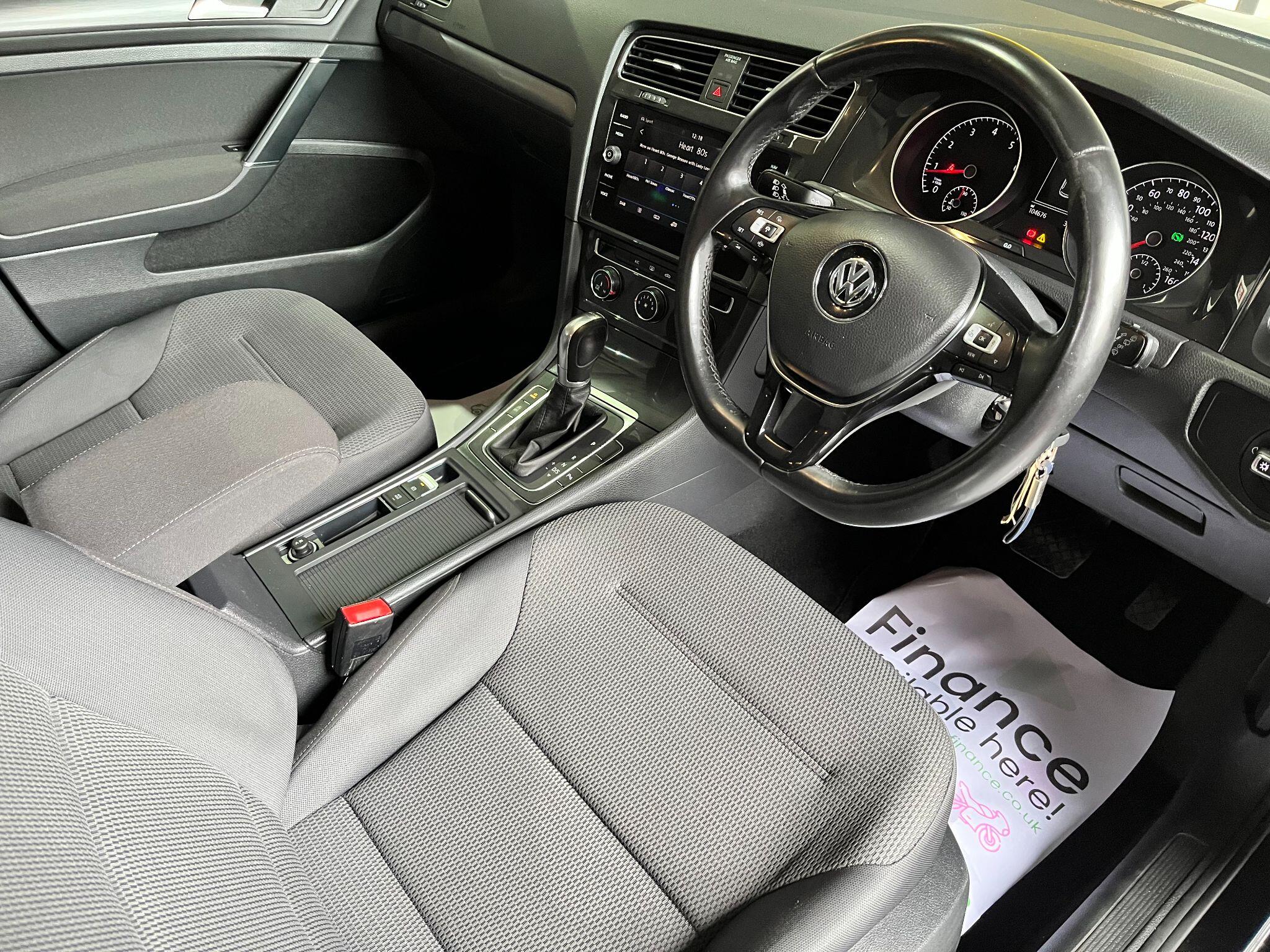 Volkswagen Golf view 14