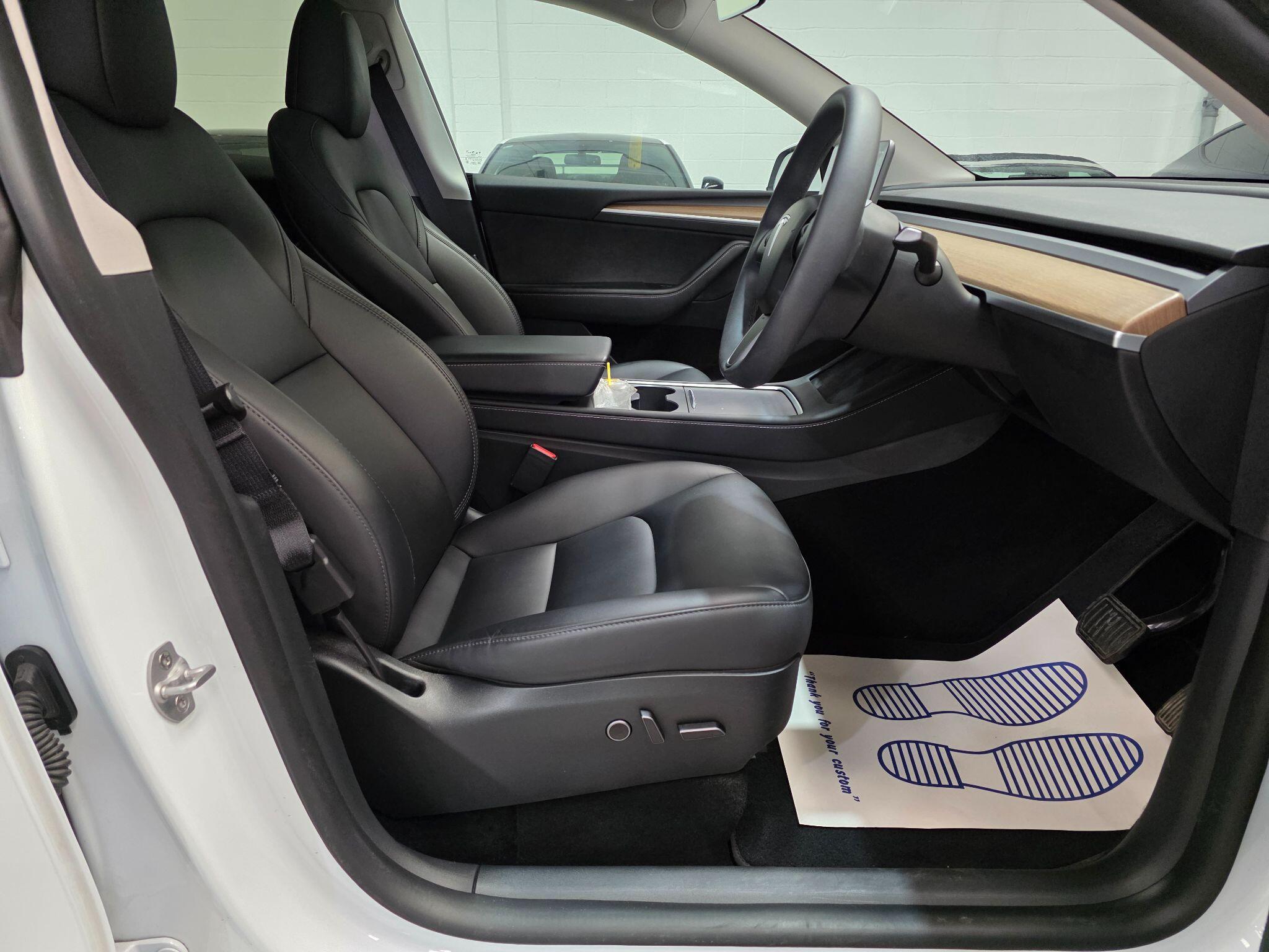 Tesla Model Y view 6