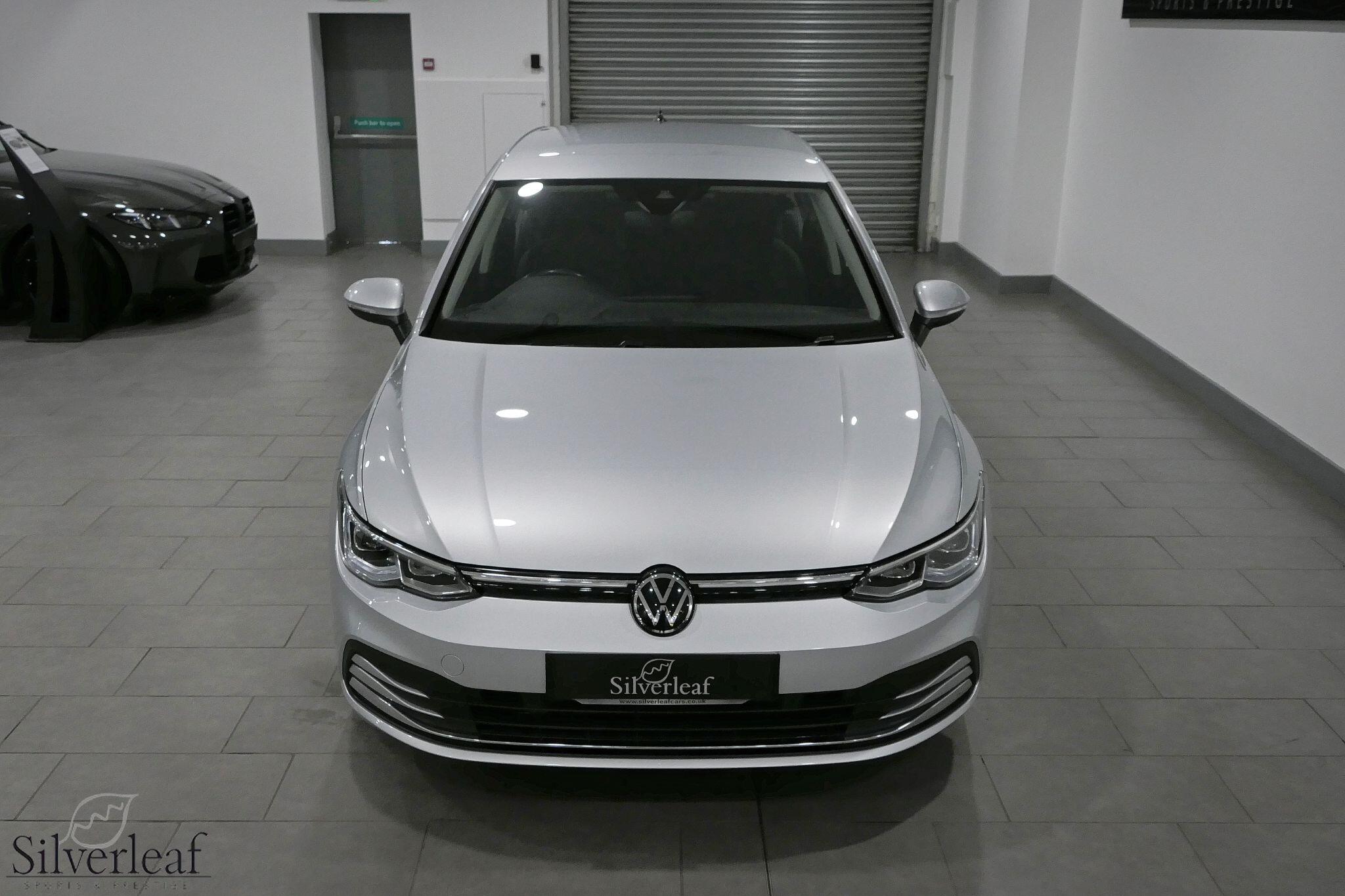 Volkswagen Golf view 35