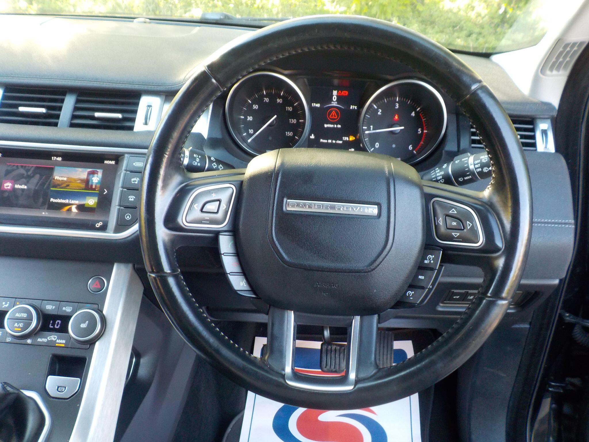 Land Rover Range Rover Evoque 2.0 eD4 SE Tech FWD Euro 6 (s/s) 5dr