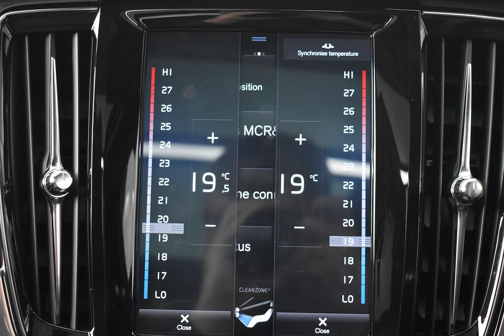 Volvo V90 view 70
