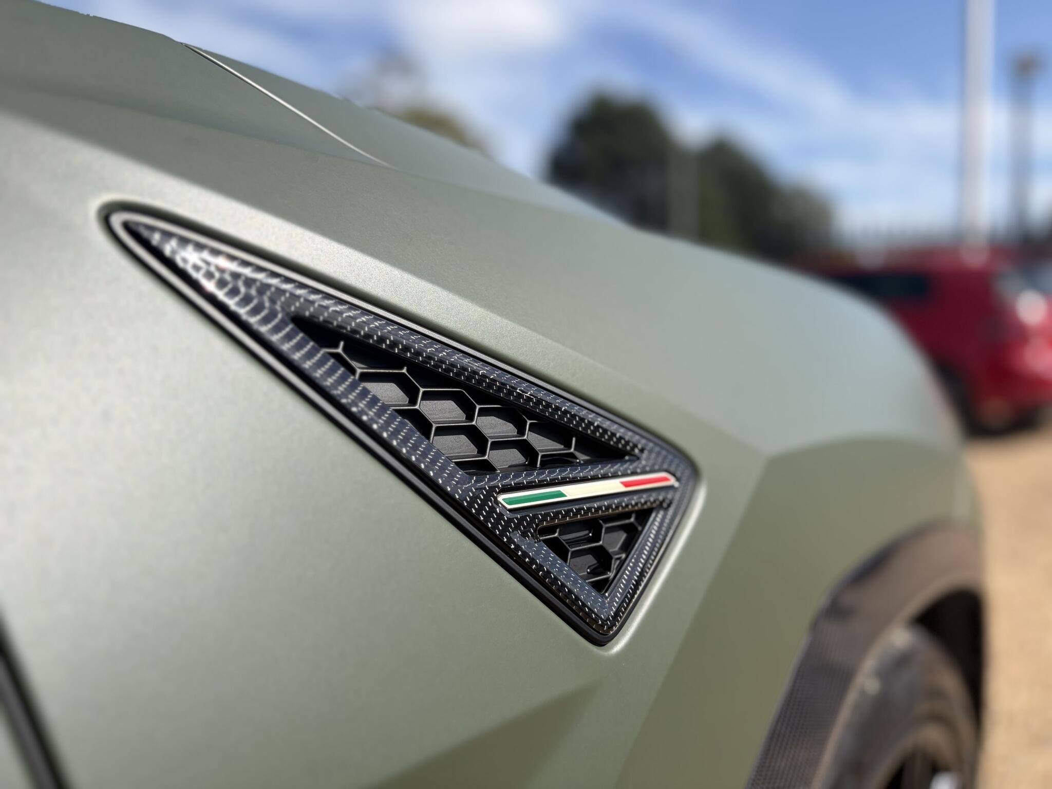Lamborghini Urus view 20