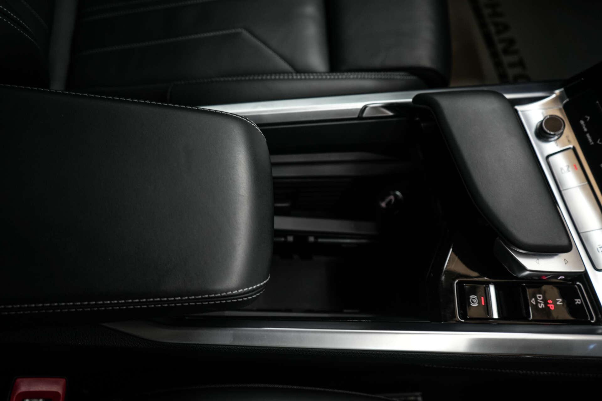 Audi Q8 E-Tron view 40