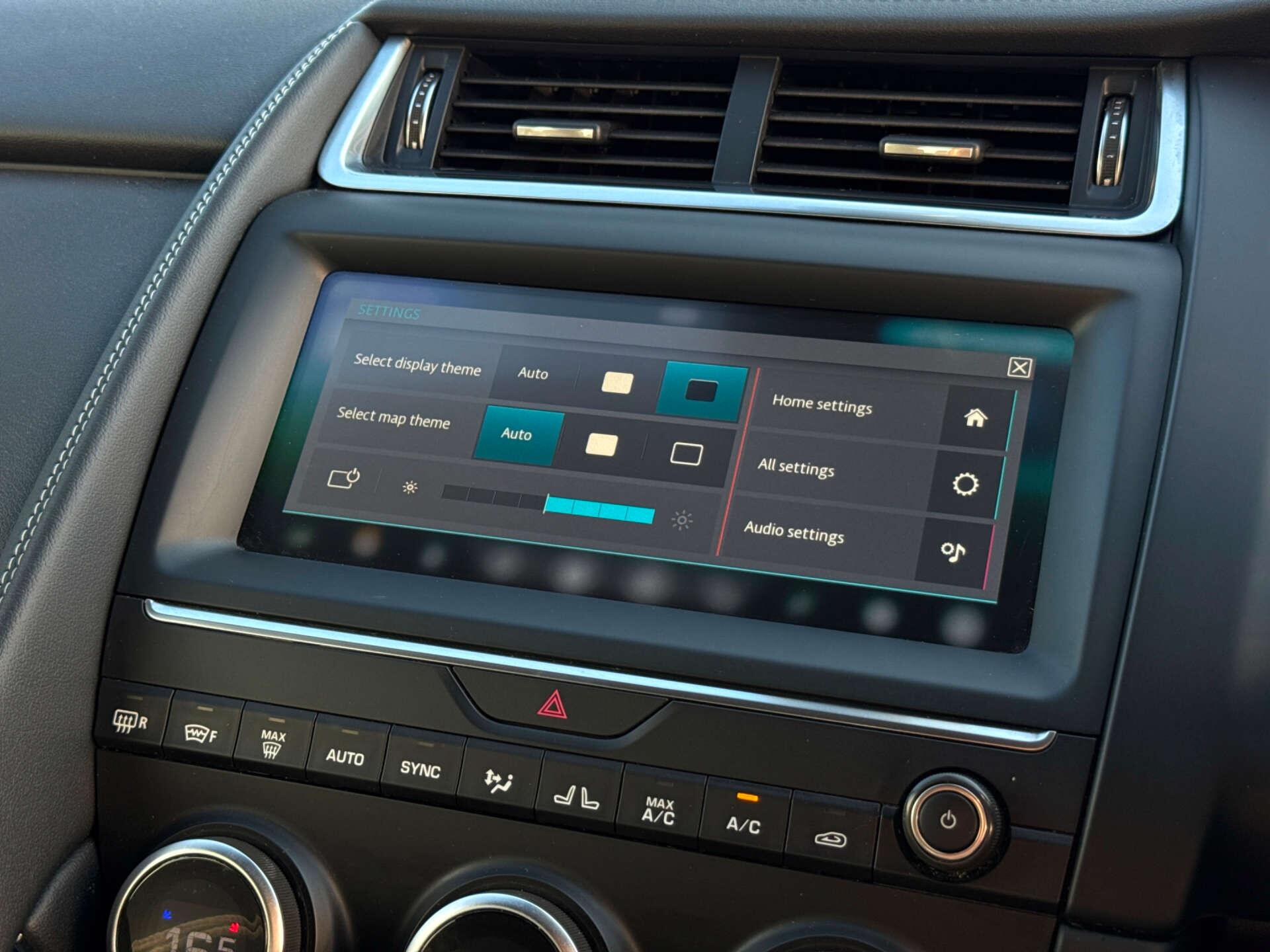 Jaguar E-Pace view 72