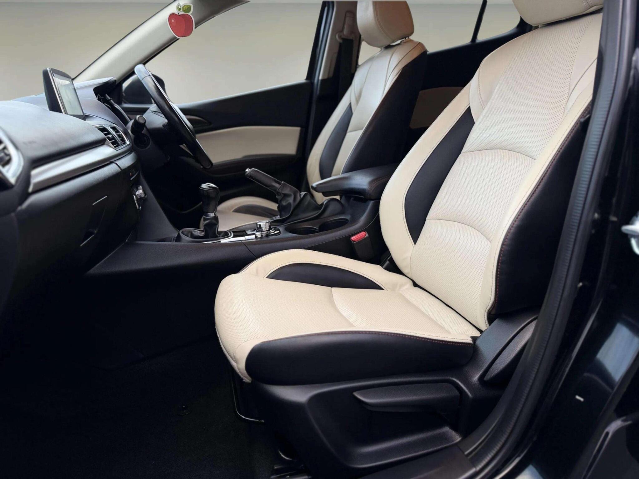Mazda Skyactiv-G view 36