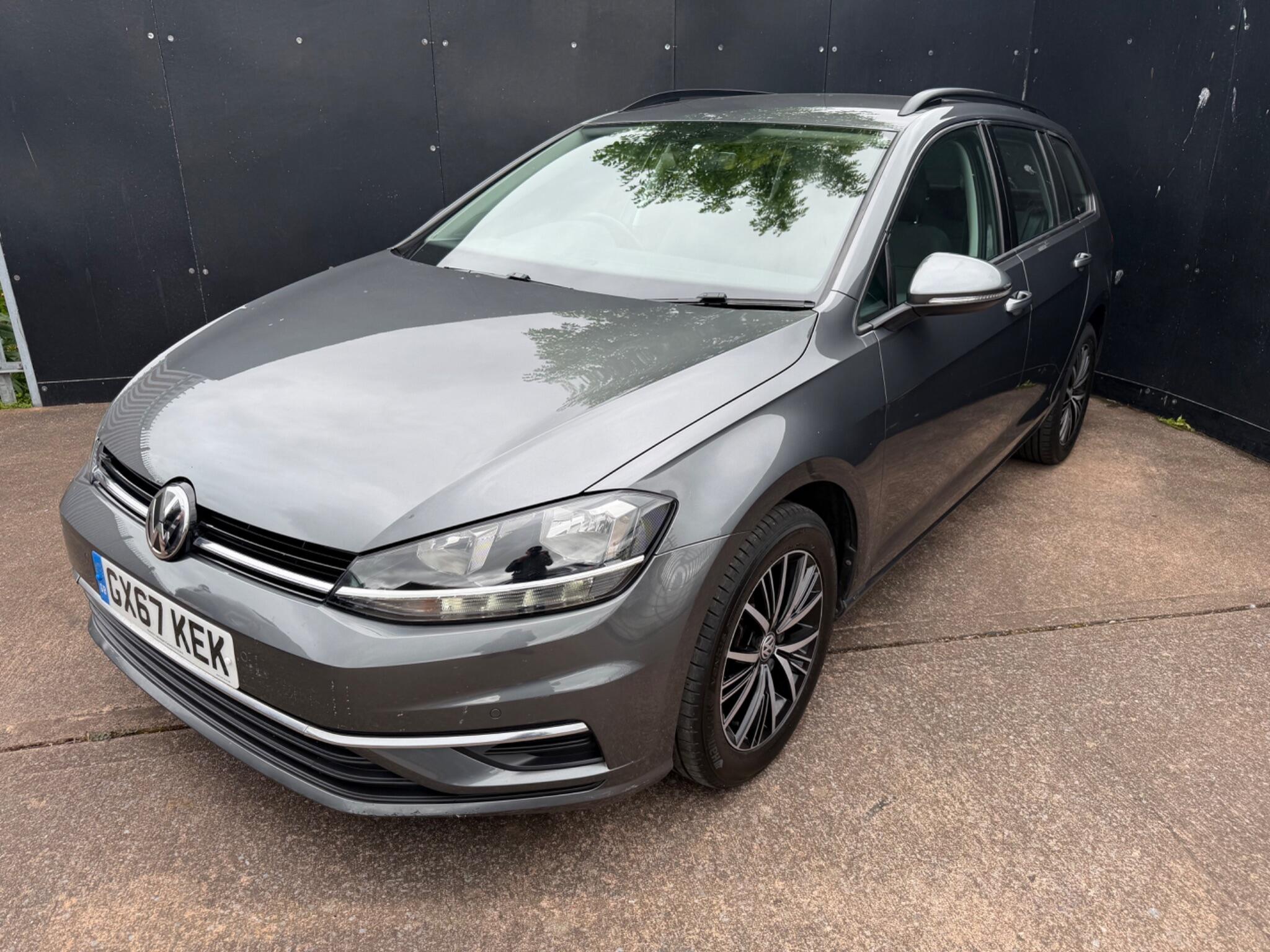 Volkswagen Golf view 15