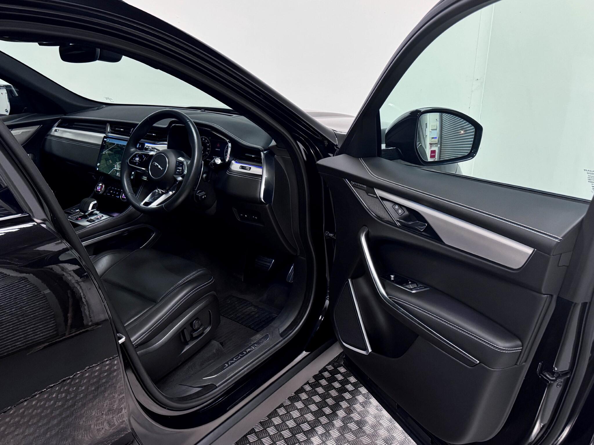 Jaguar F-Pace view 18