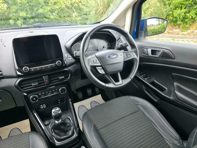 Ford Ecosport view 43