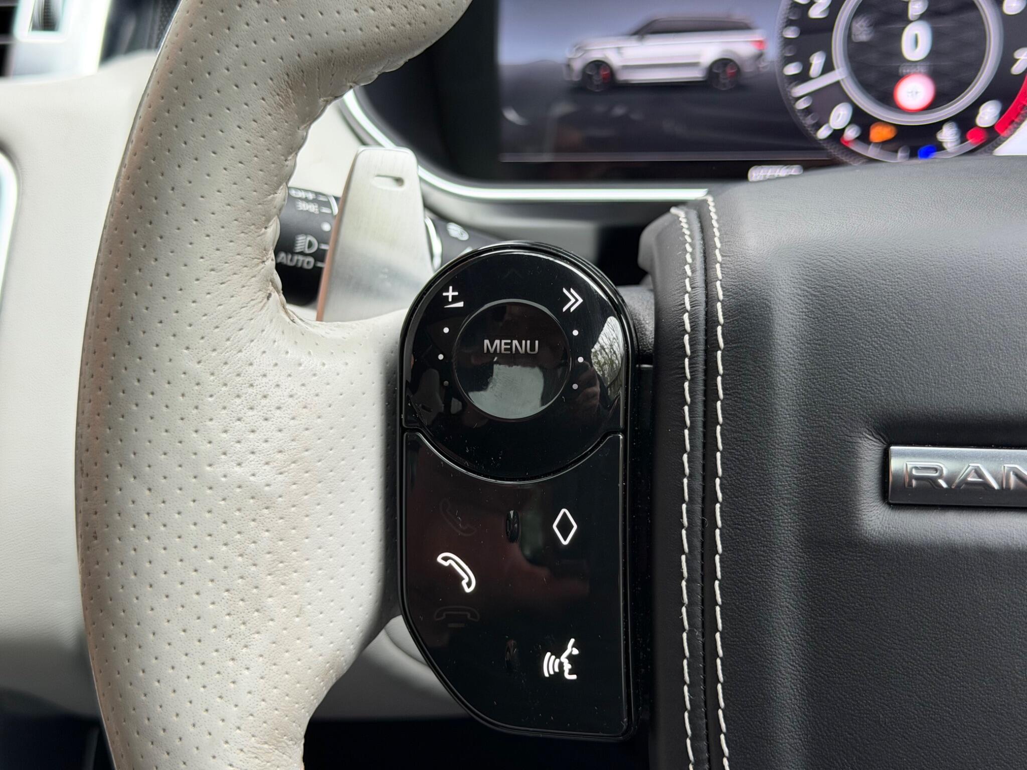 Land Rover Range Rover Sport view 27