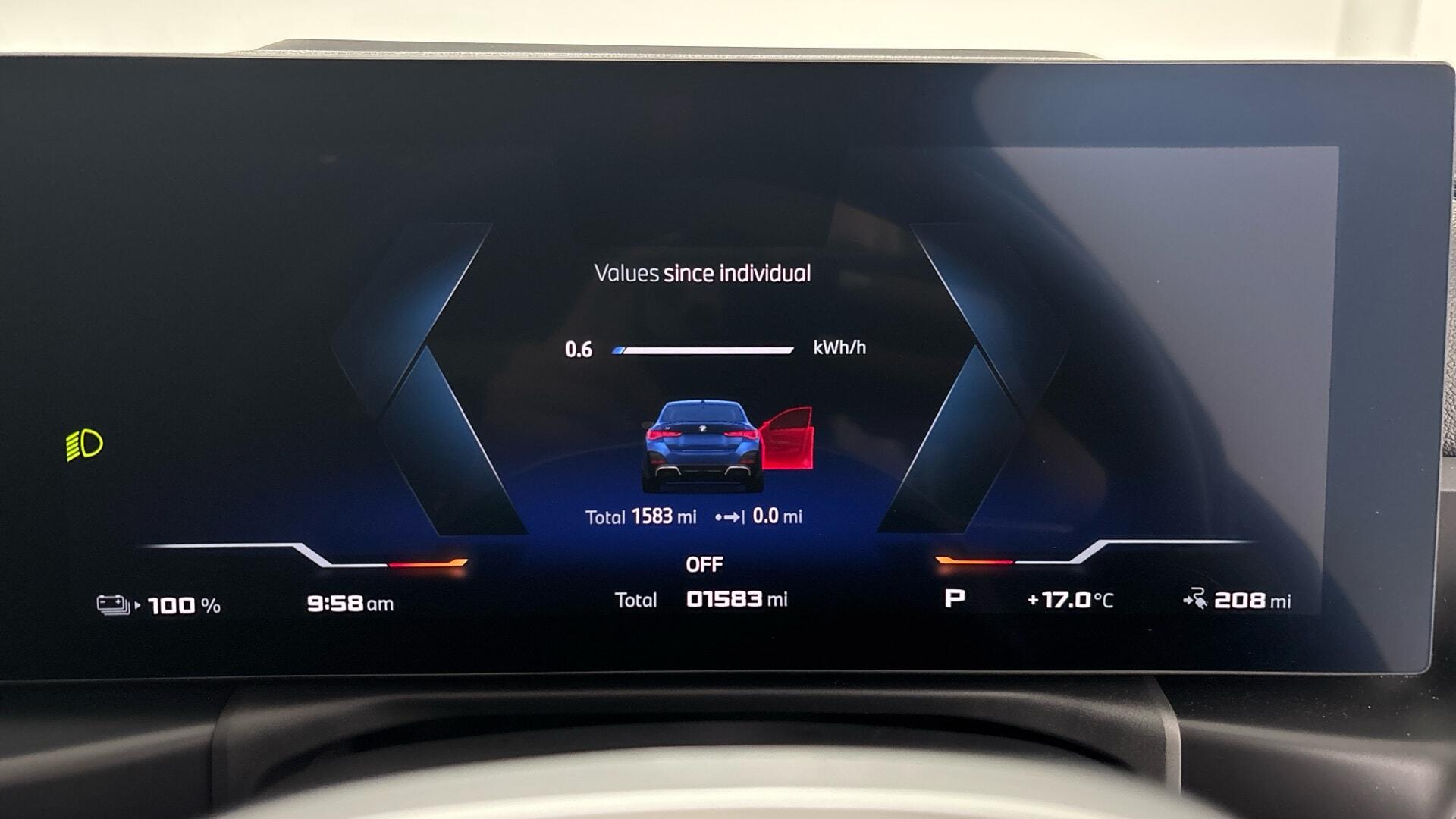 BMW i4 view 9