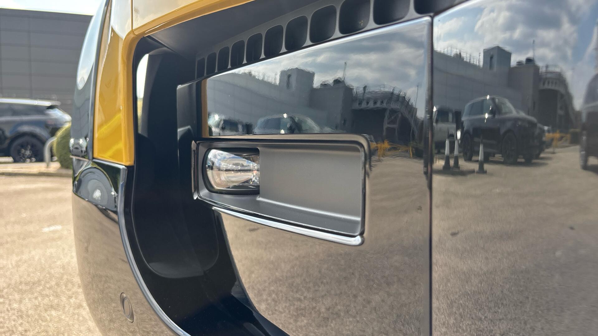 Land Rover Defender view 58
