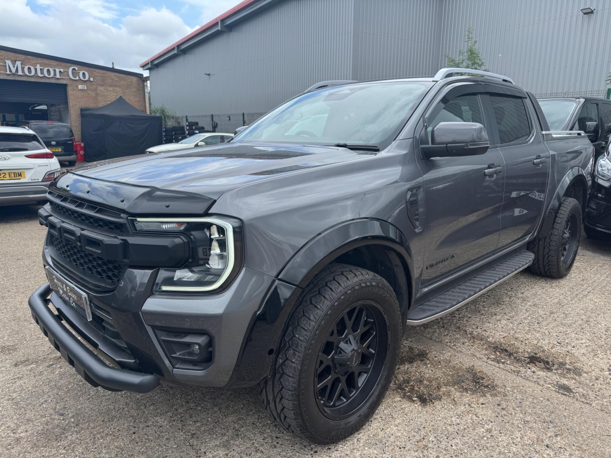 Ford Ranger view 3
