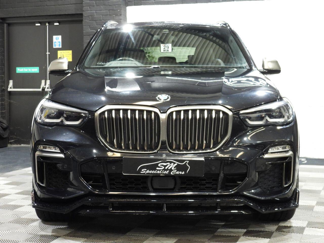 BMW X5 view 8