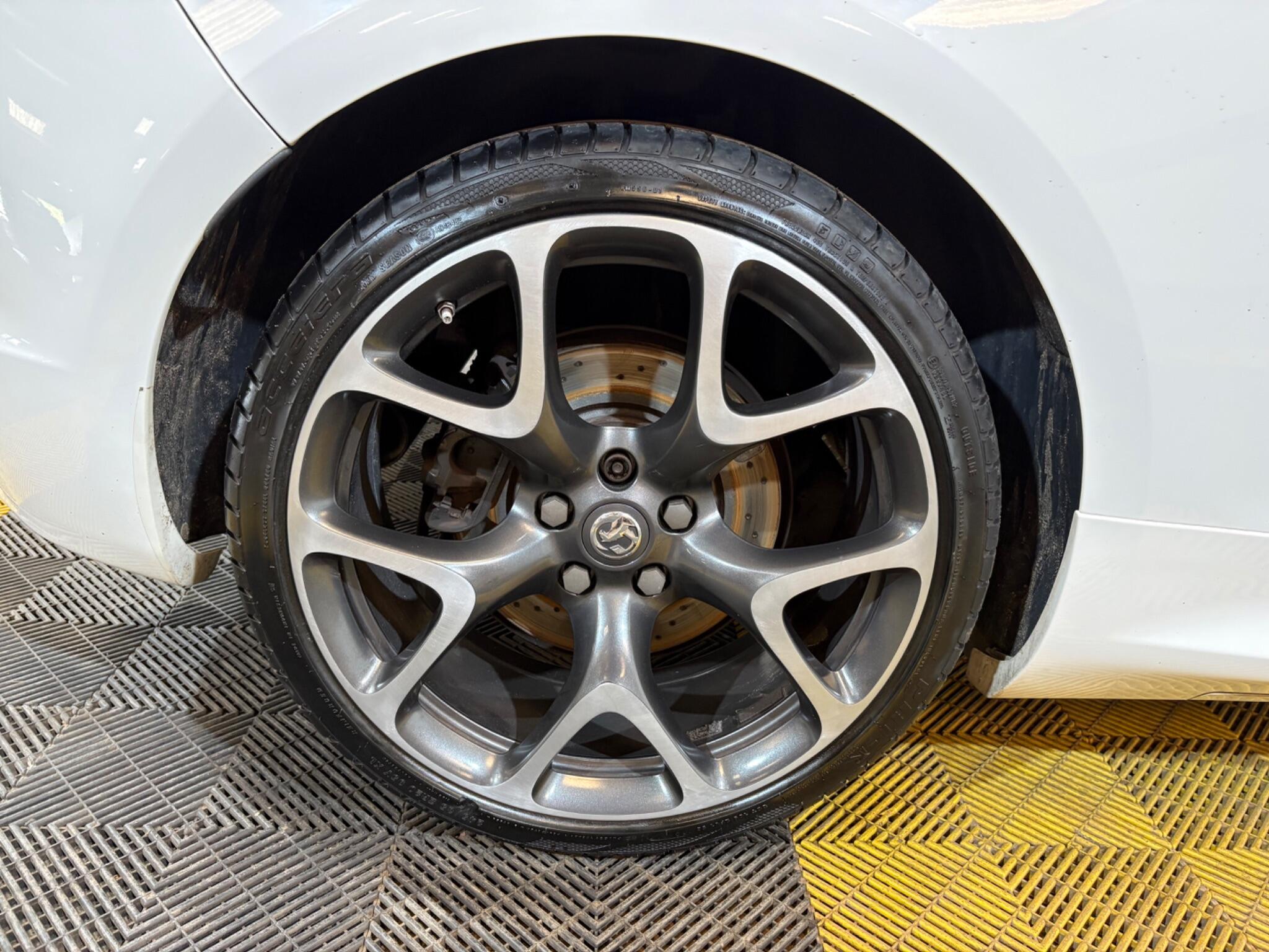 Vauxhall Astra GTC view 38