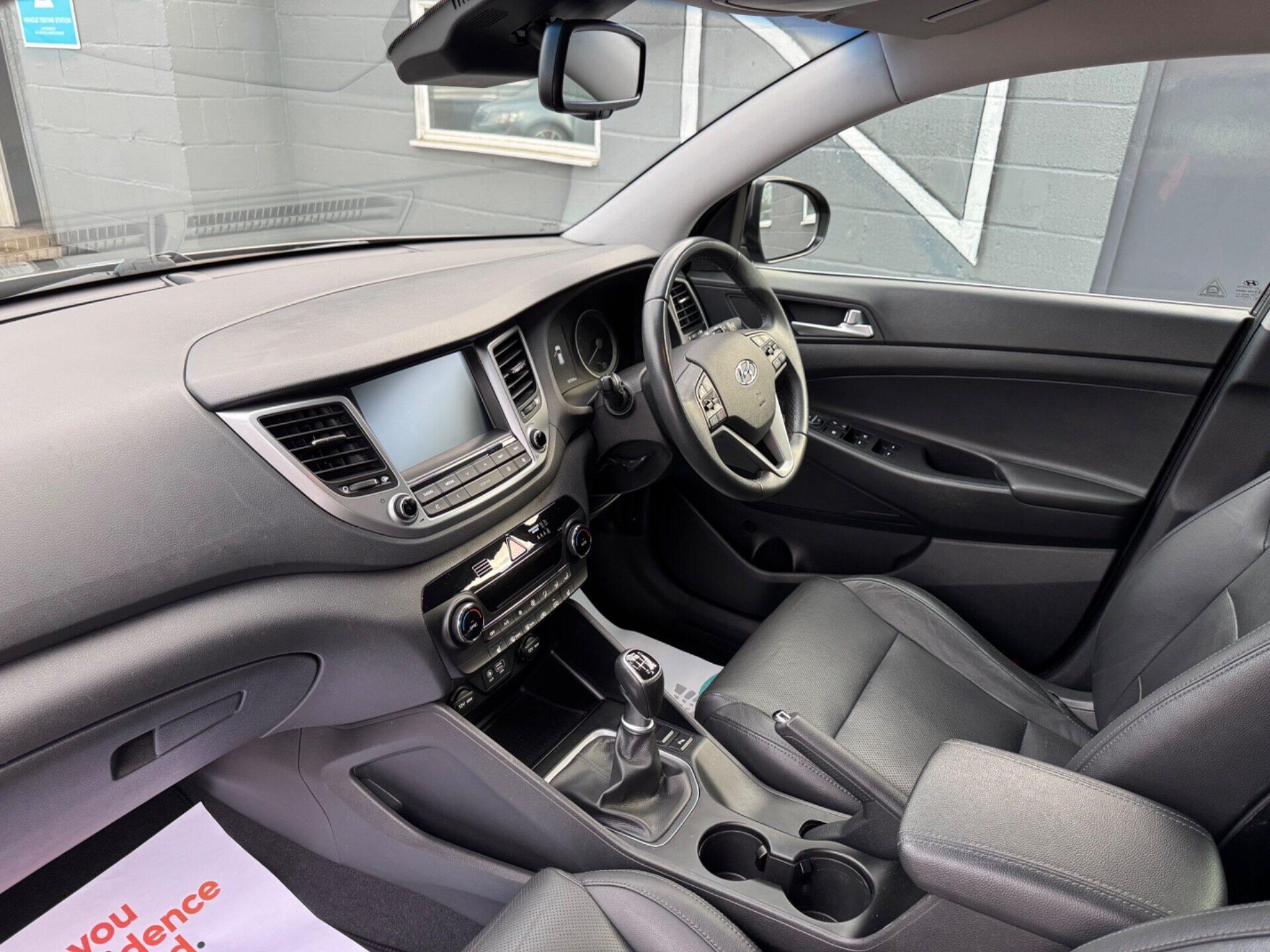 Hyundai Tucson view 38