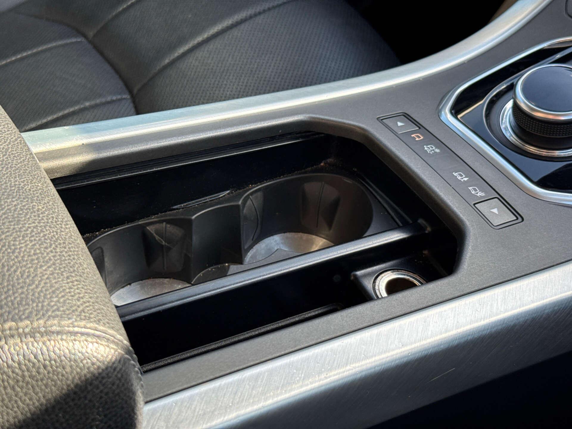 Land Rover Range Rover Evoque view 15