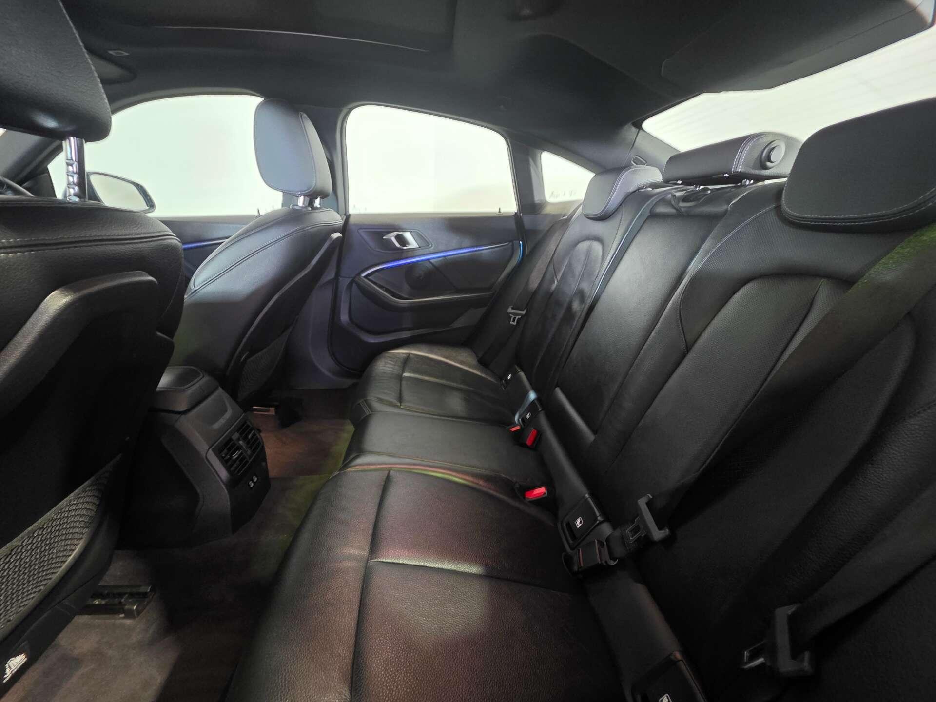 BMW 2 Series view 51