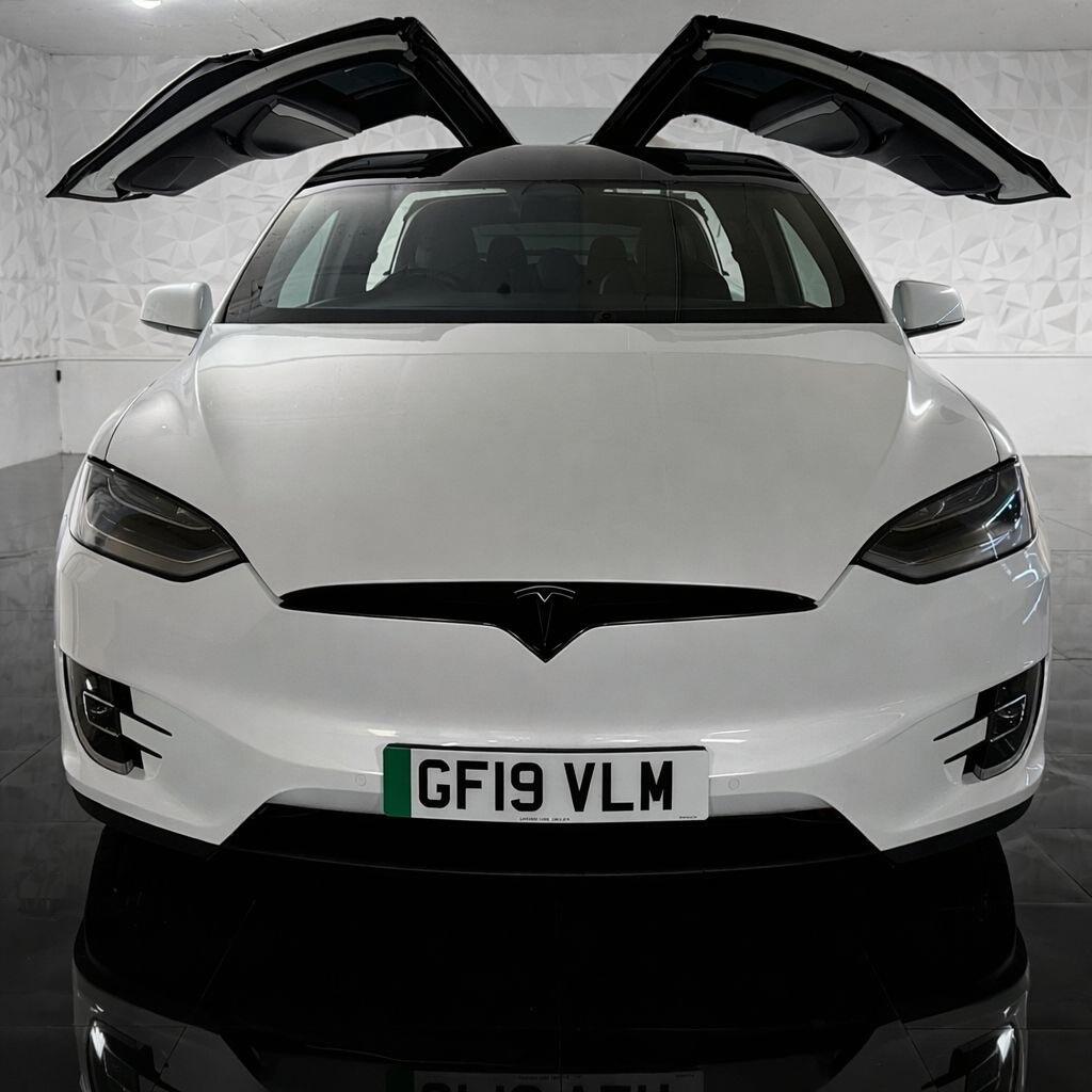 Tesla Model X view 10