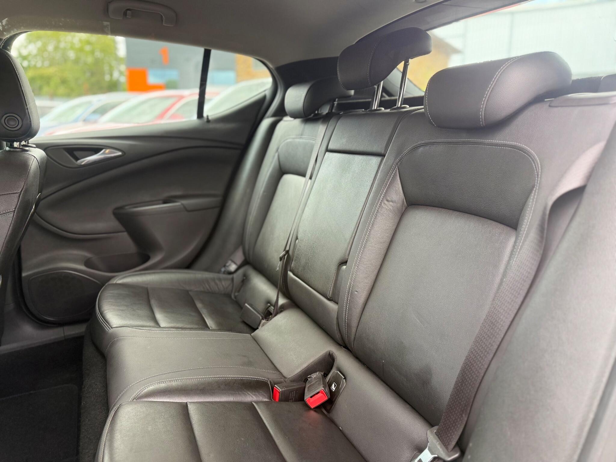 Vauxhall Astra view 13