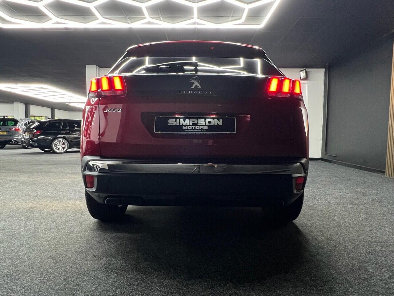 Peugeot 3008 view 10