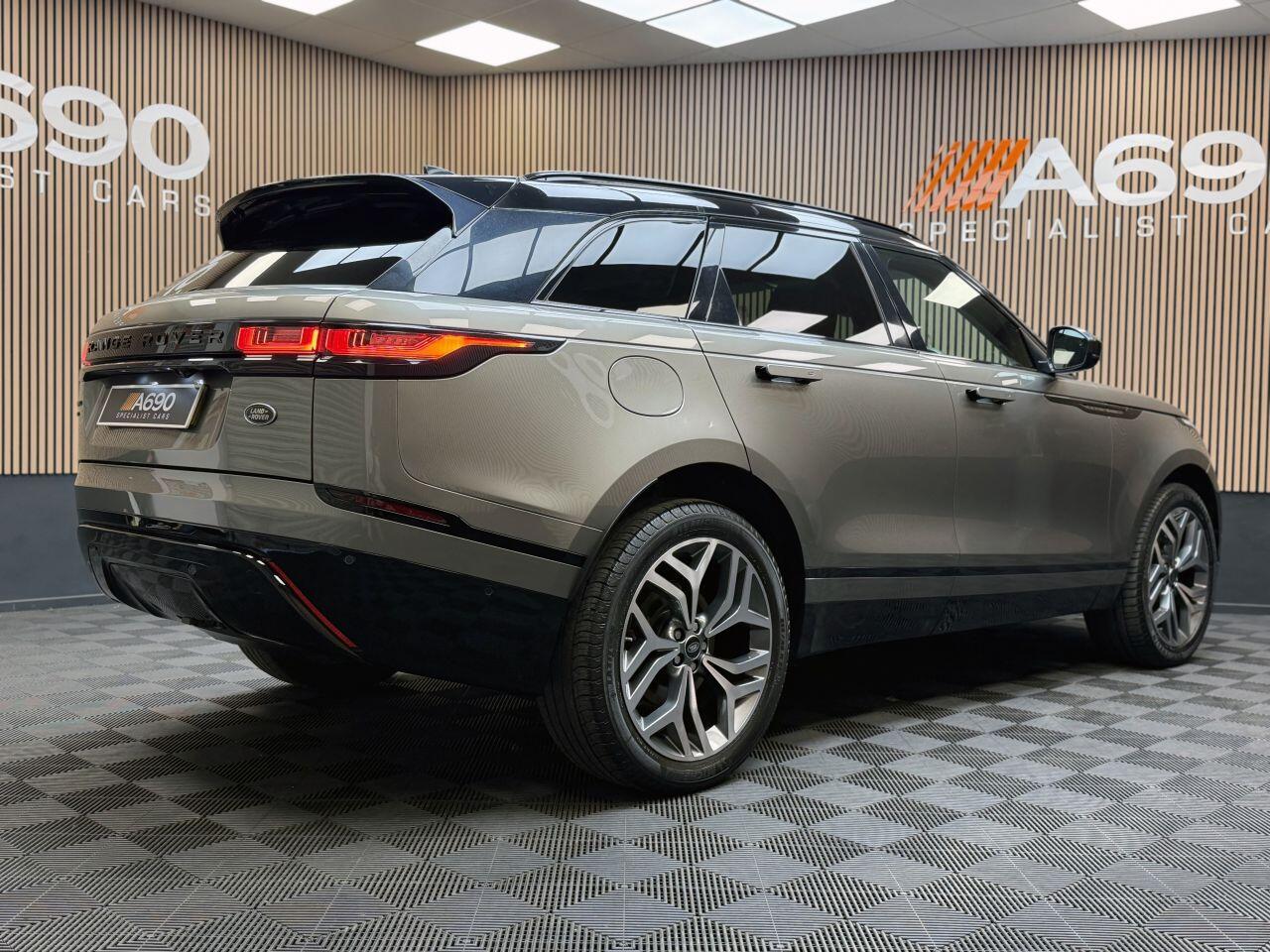 Land Rover Range Rover Velar view 7