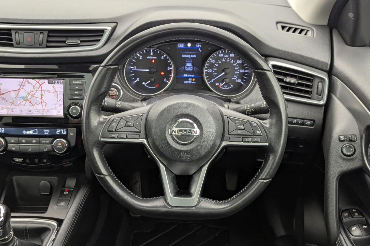 Nissan Qashqai view 27