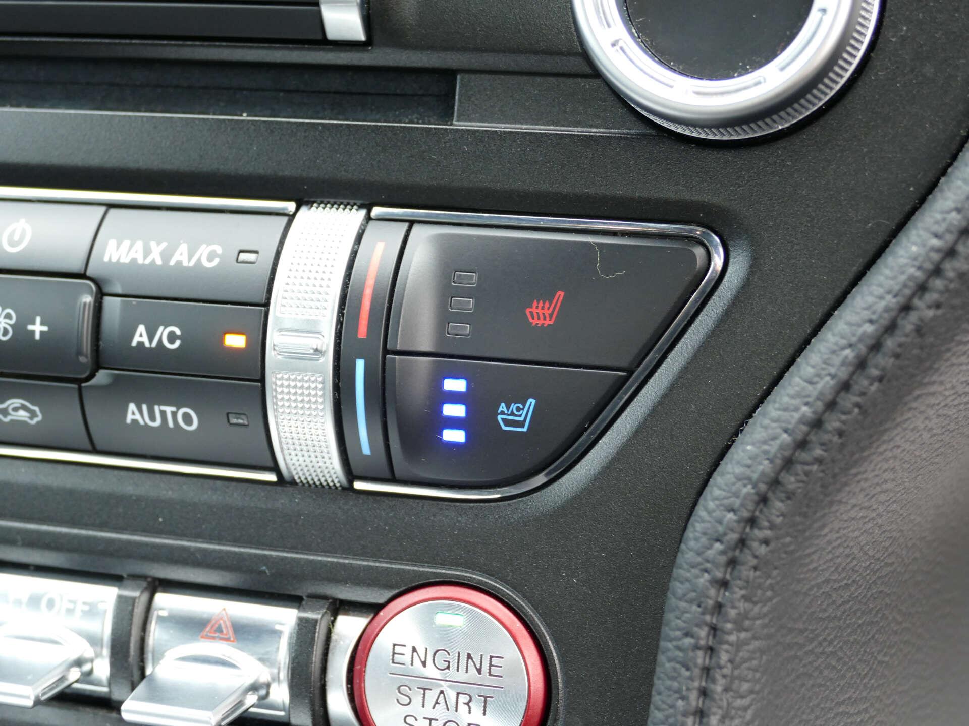 Ford Mustang view 43