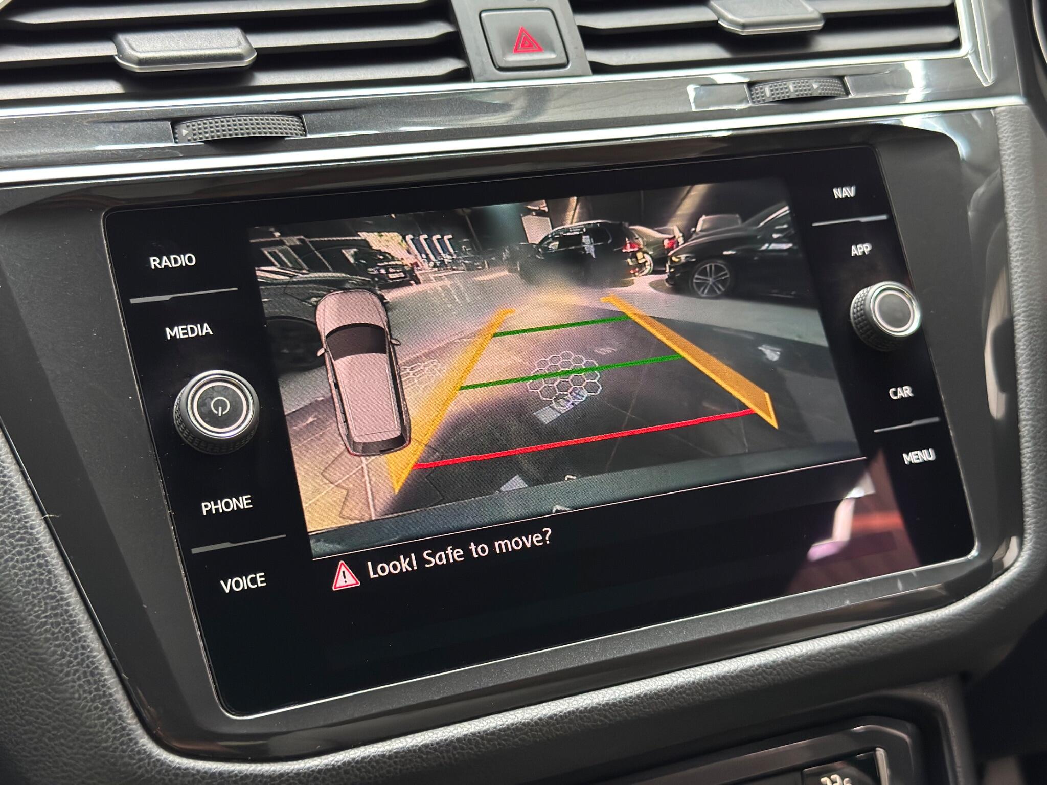 Volkswagen Tiguan view 10