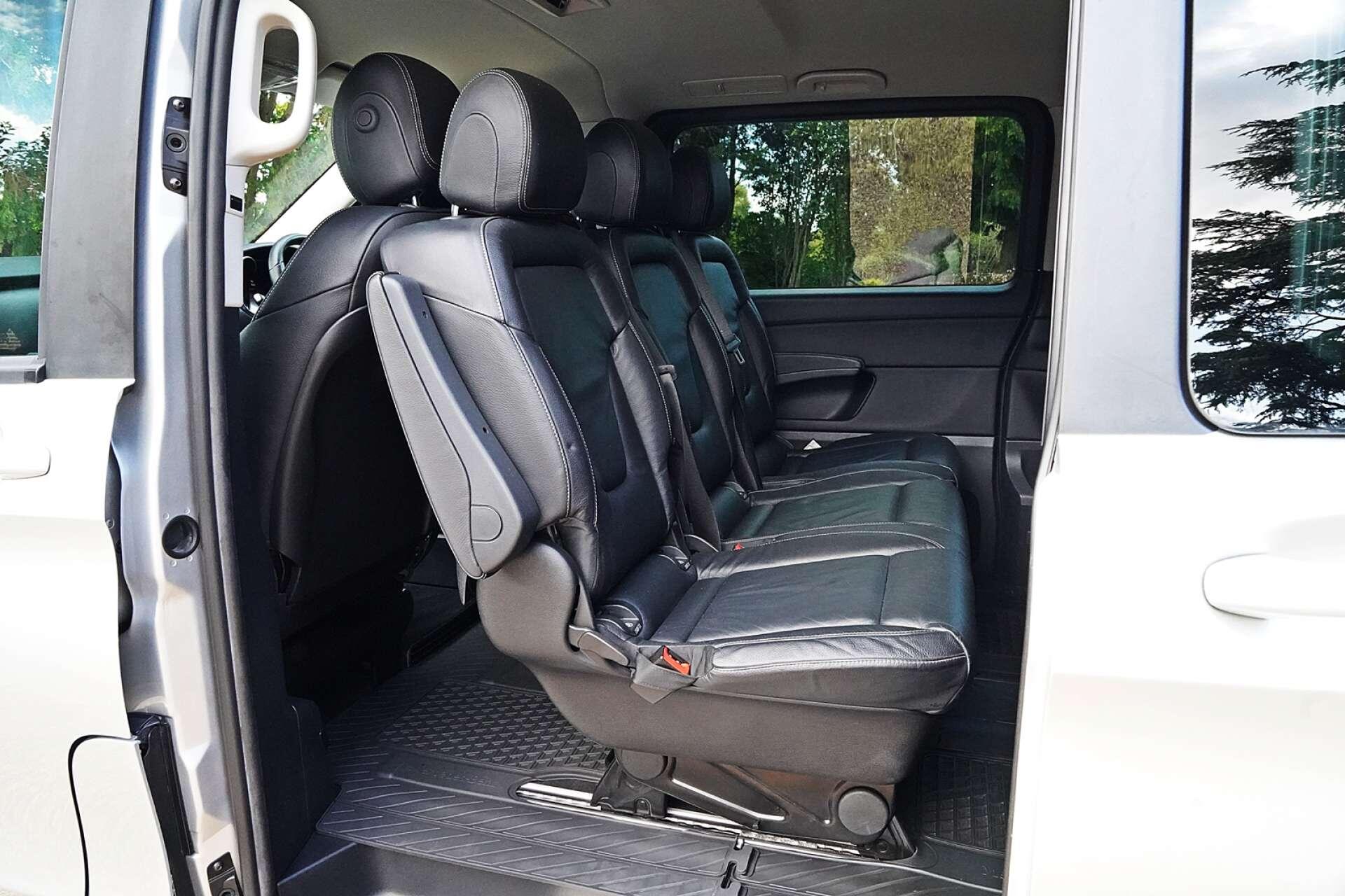 Mercedes-Benz V-Class view 11