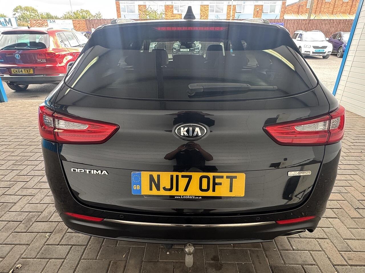 Kia Optima view 4