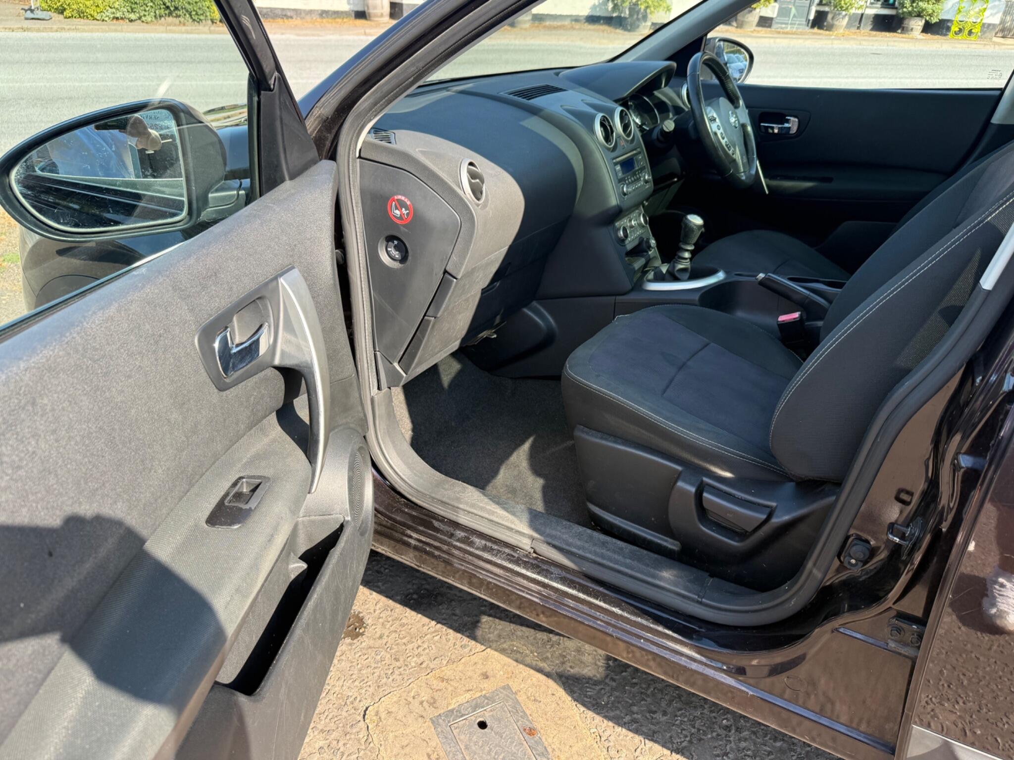 Nissan Qashqai+2 view 20