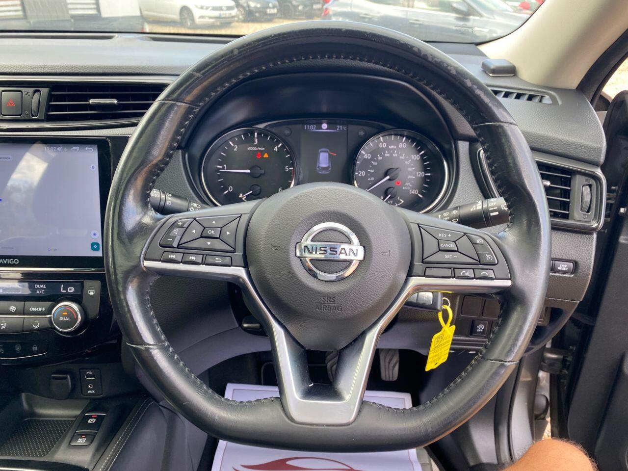 Nissan X-Trail view 20