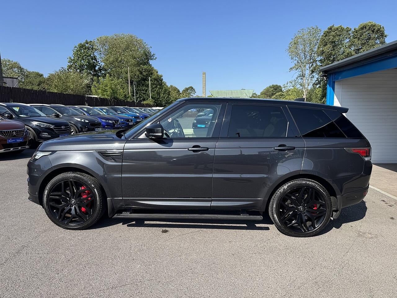 Land Rover Range Rover Sport view 8