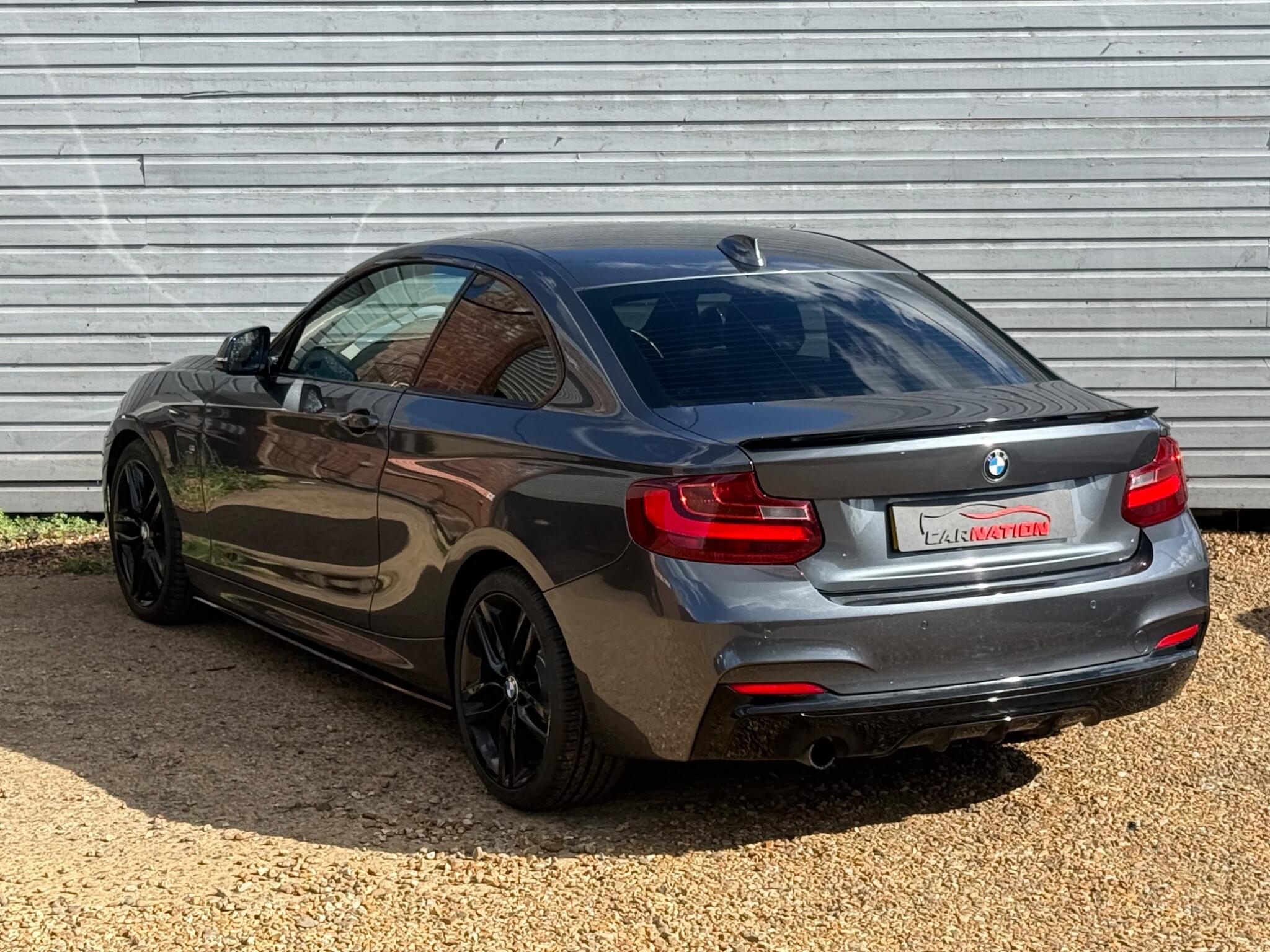 BMW 2 Series view 8